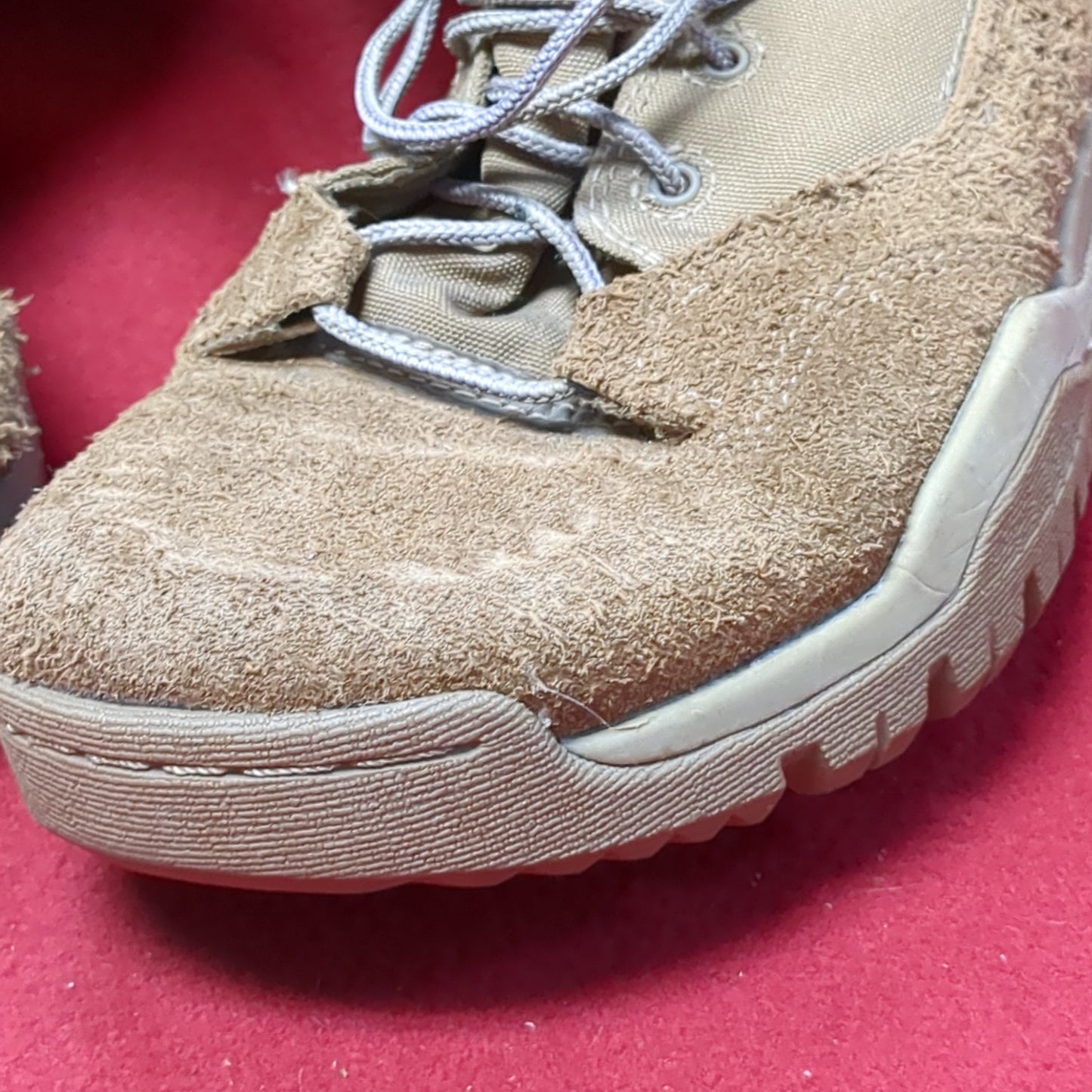 US Army Hot Weather Nike Combat Boots Desert Sand Size 7 (BA10-MAY100)
