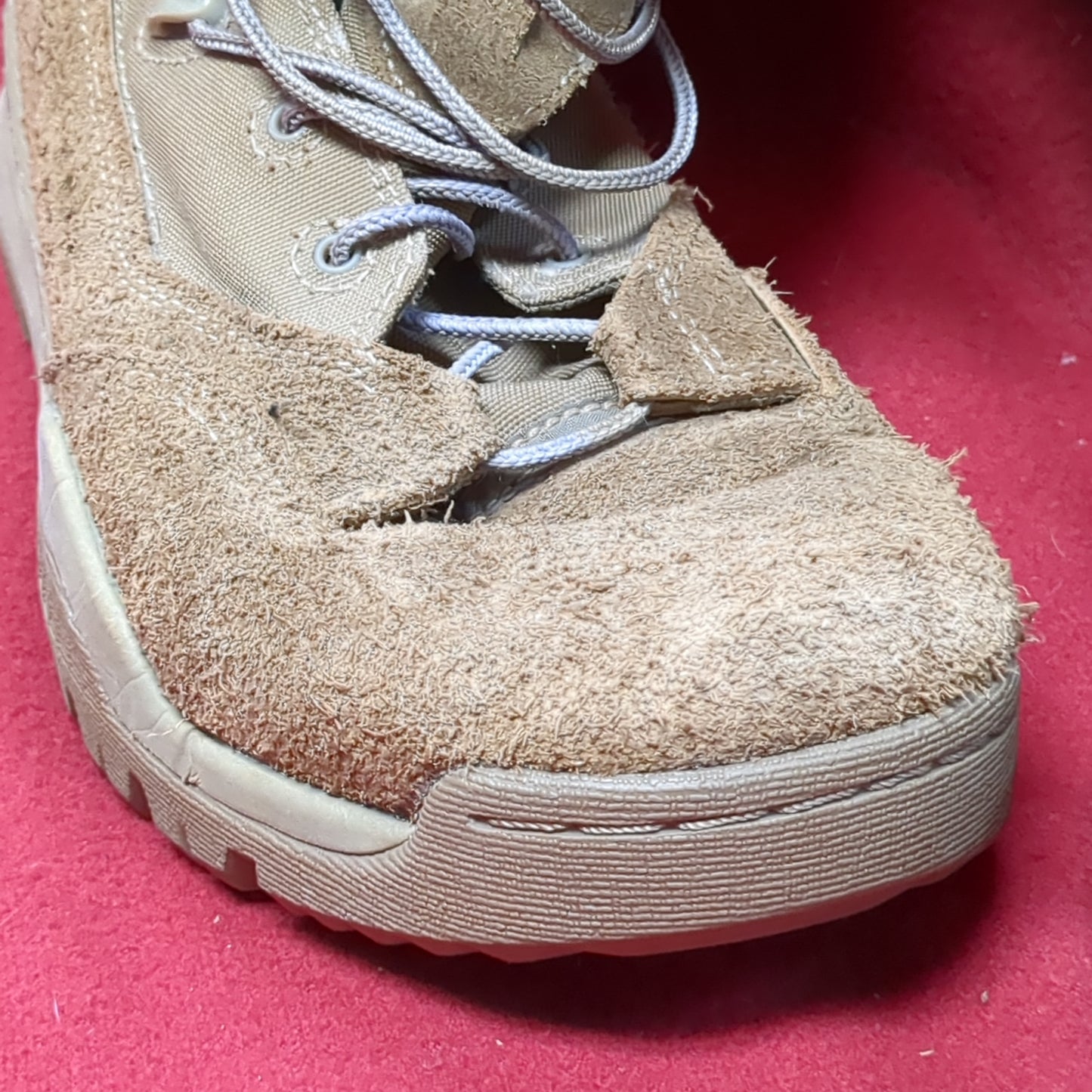 US Army Hot Weather Nike Combat Boots Desert Sand Size 7 (BA10-MAY100)