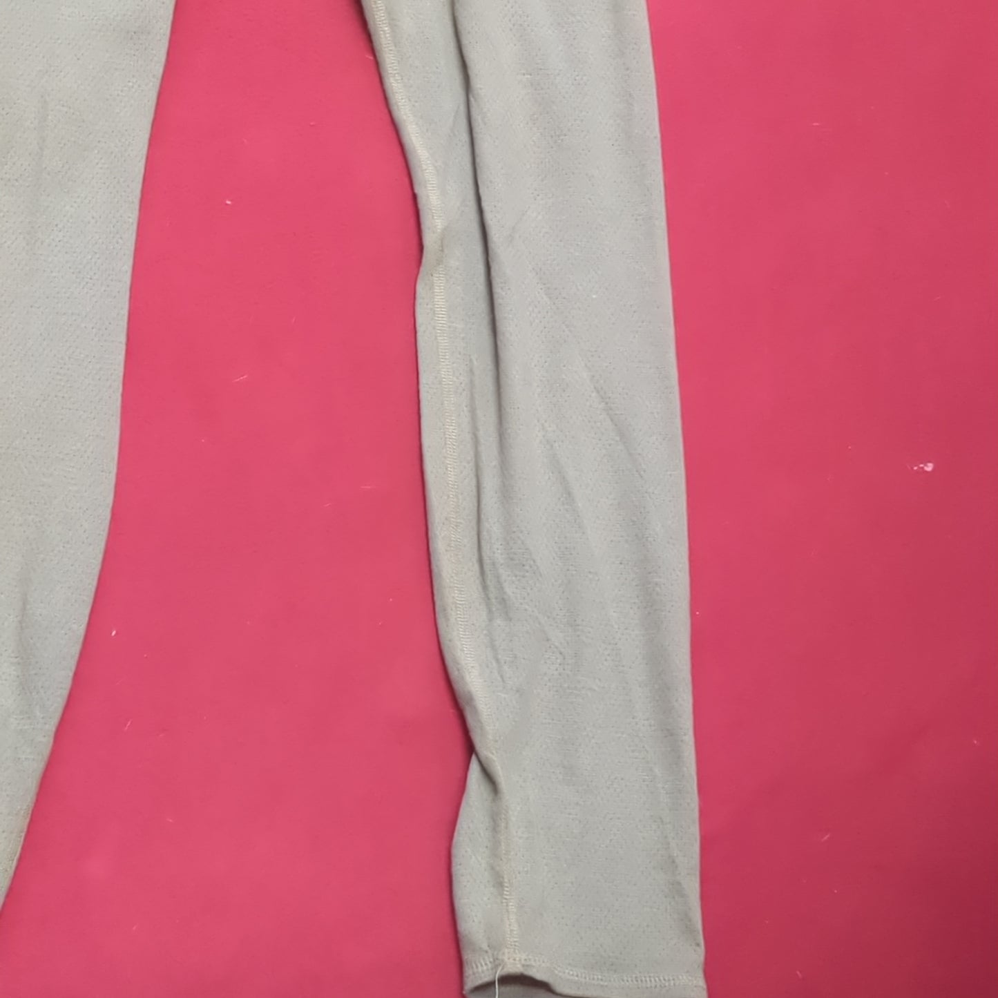 US Army Coyote Large Long Insulated Silks Gen III Level 1 Cold Weather Pants Bottom (fa07-MAY183)