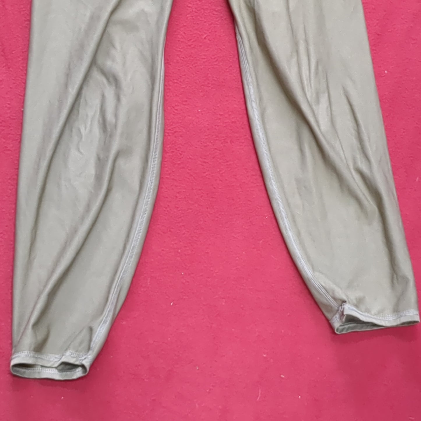 US Army Coyote Small Regular Silks Gen III Level 1 Cold Weather Pants Bottom (fa07-MAY277)