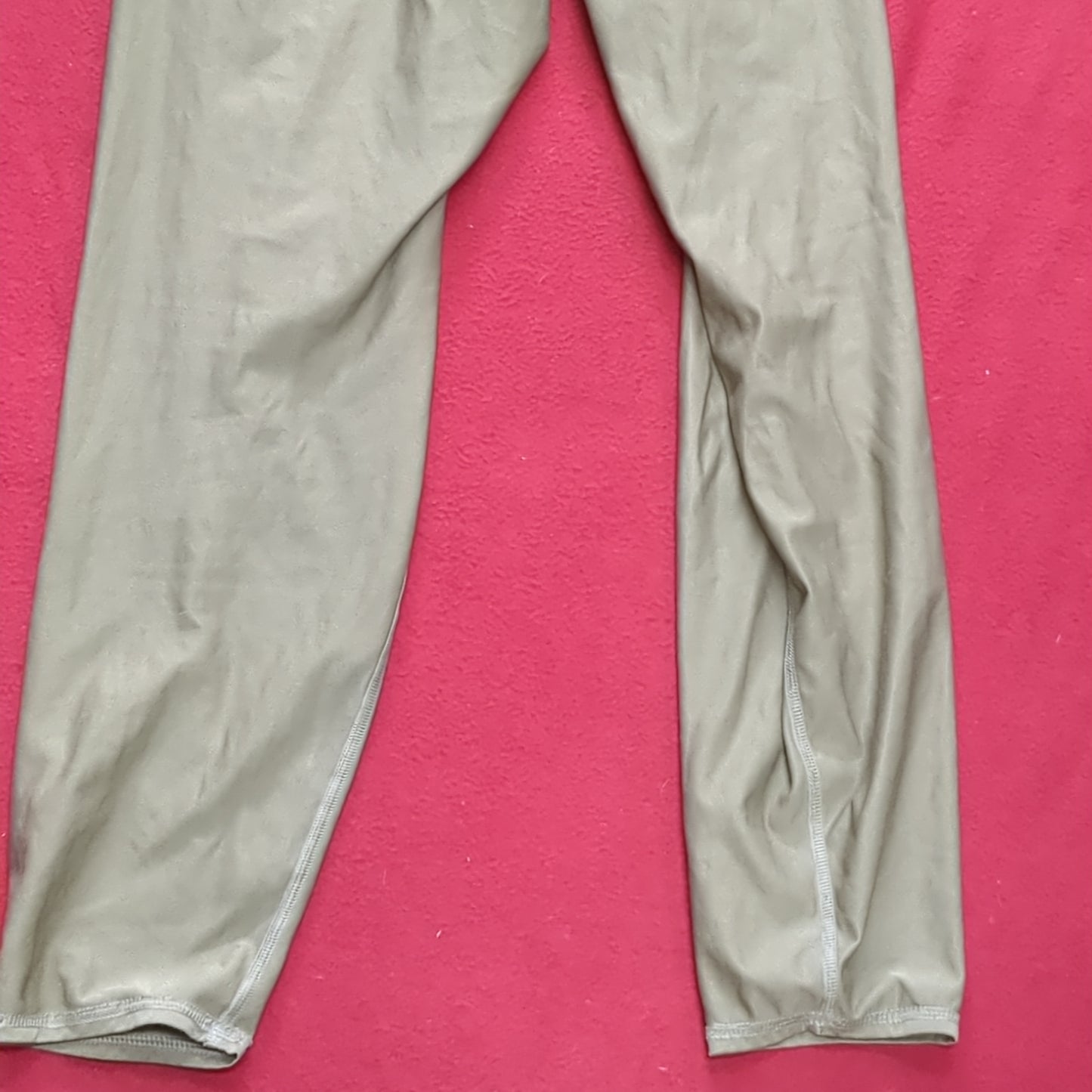 US Army Coyote Small Regular Silks Gen III Level 1 Cold Weather Pants Bottom (fa07-MAY277)