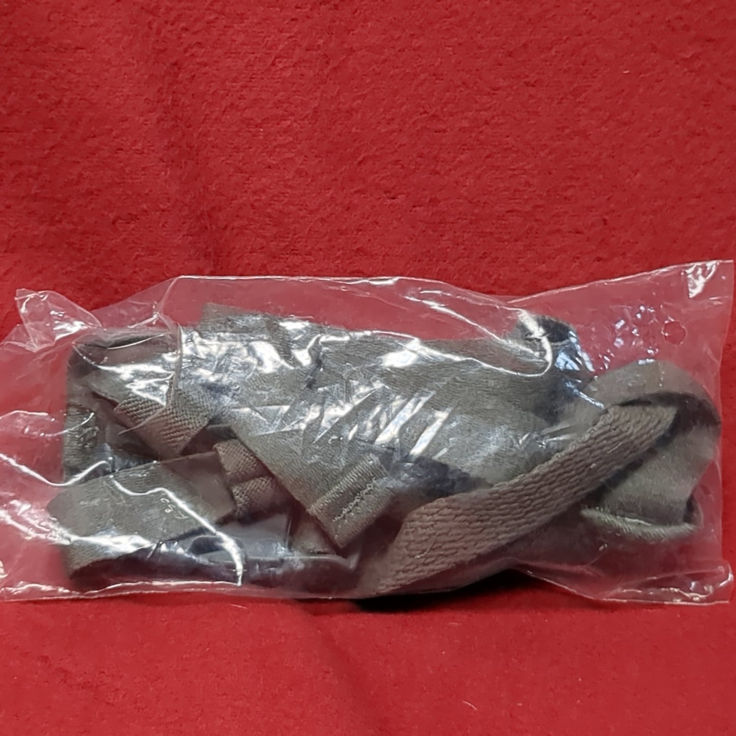 NOS US Army Complete ACH Chin Strap Retention w Hardware (25o- da03-MAY370)
