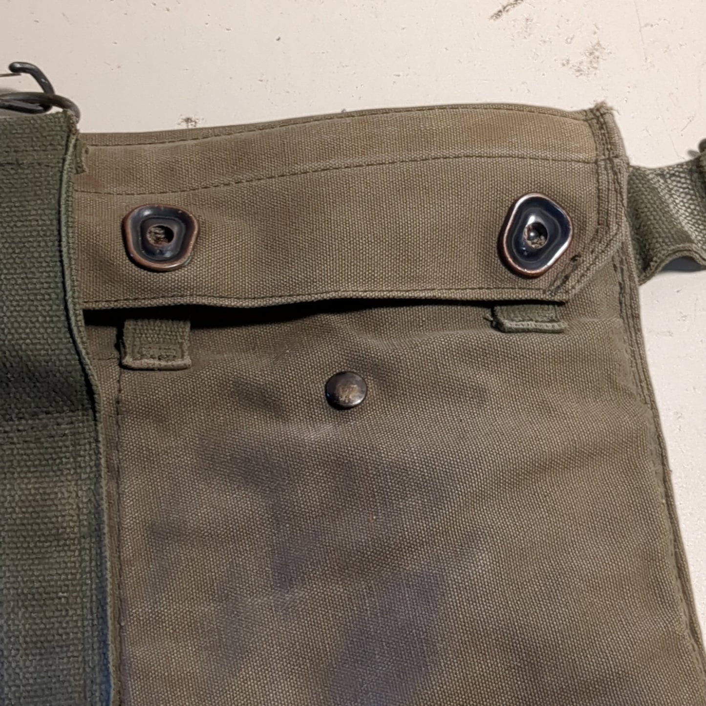 VINTAGE US Army M24 Mask Chemical Biological Aircraft Carrying Case Bag (25g cbrn4 ac03-g135)
