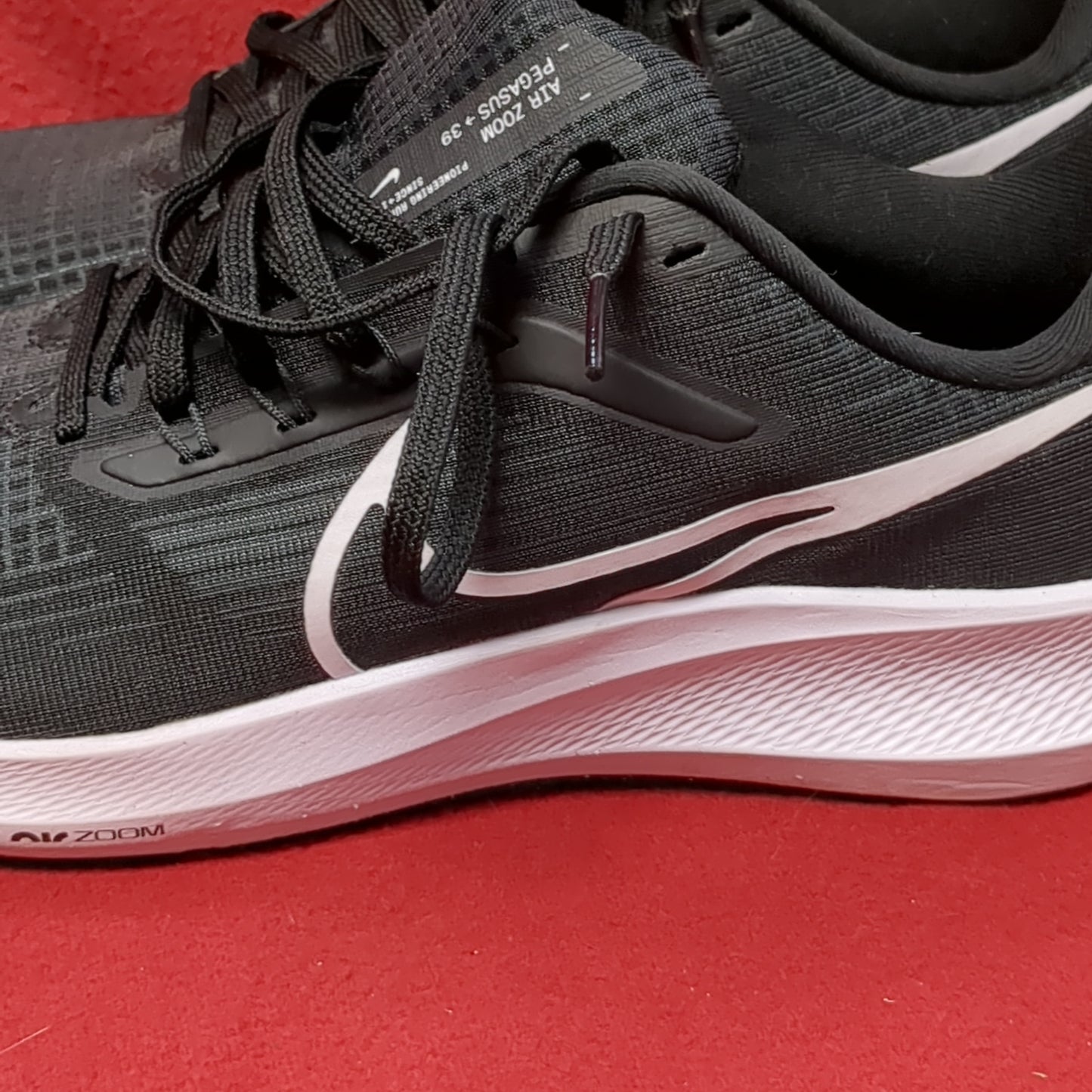 Nike Air Zoom Running Shoes Size 10 (hc08-MAY391)