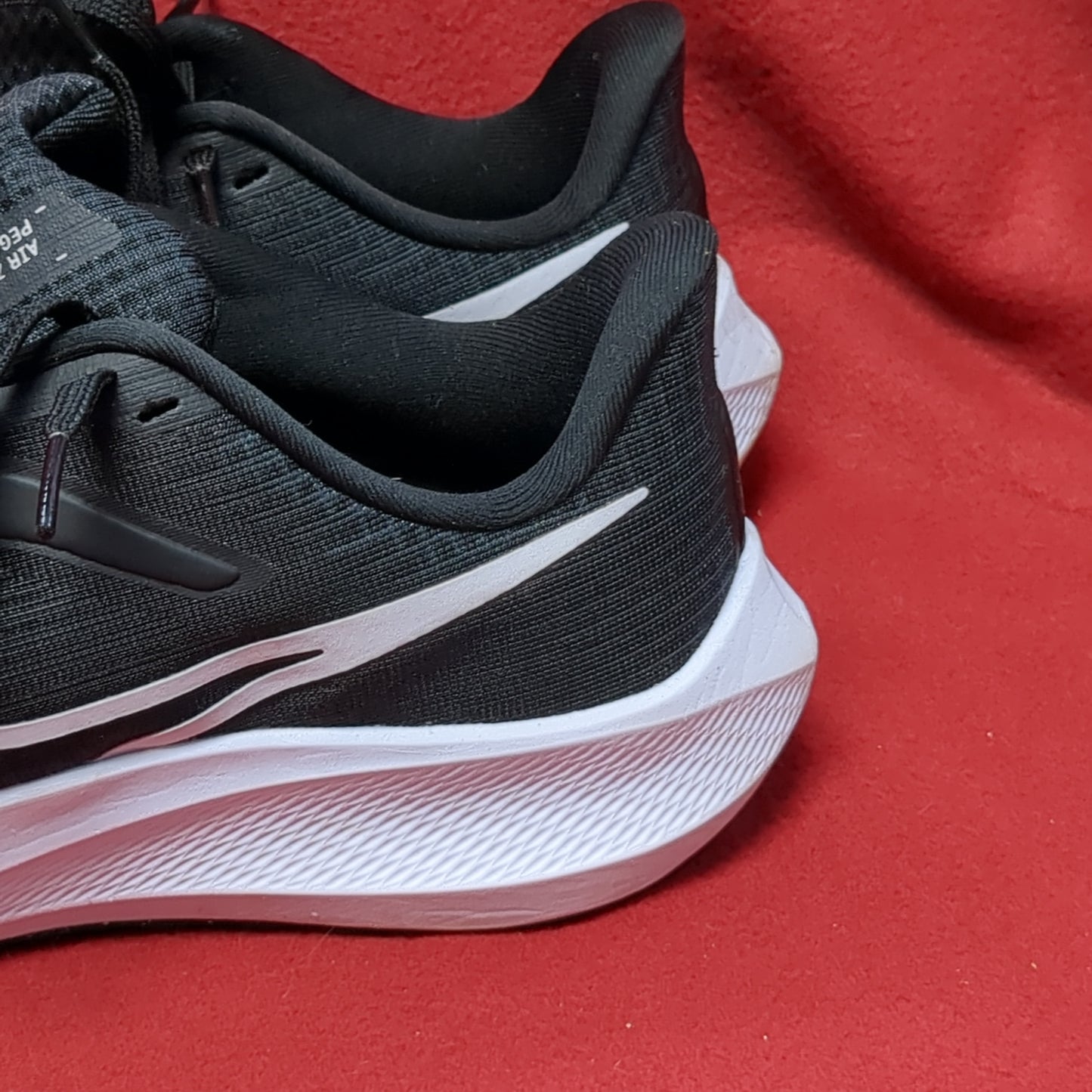 Nike Air Zoom Running Shoes Size 10 (hc08-MAY391)