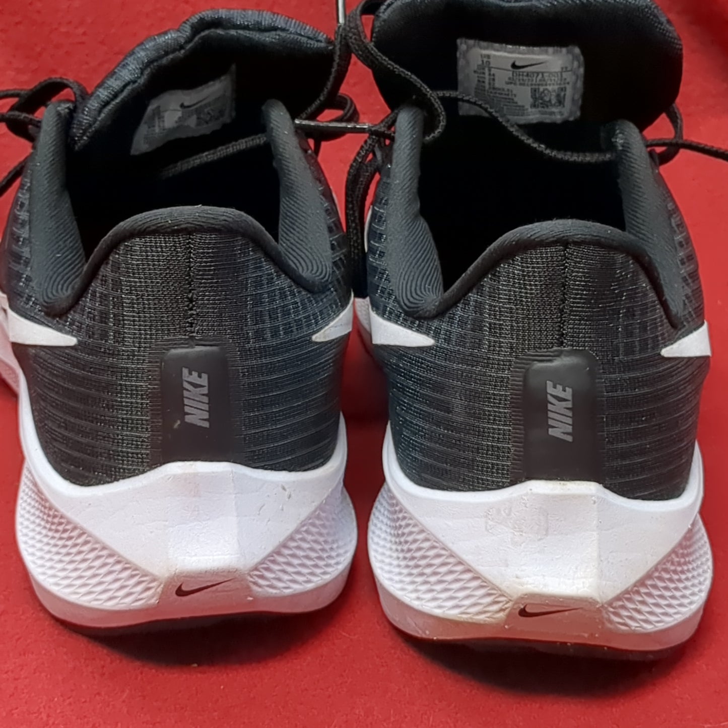 Nike Air Zoom Running Shoes Size 10 (hc08-MAY391)