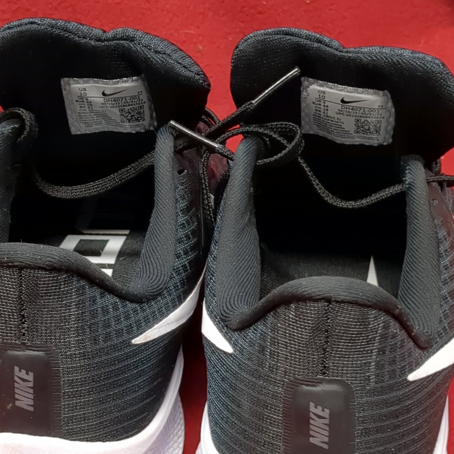 Nike Air Zoom Running Shoes Size 10 (hc08-MAY391)