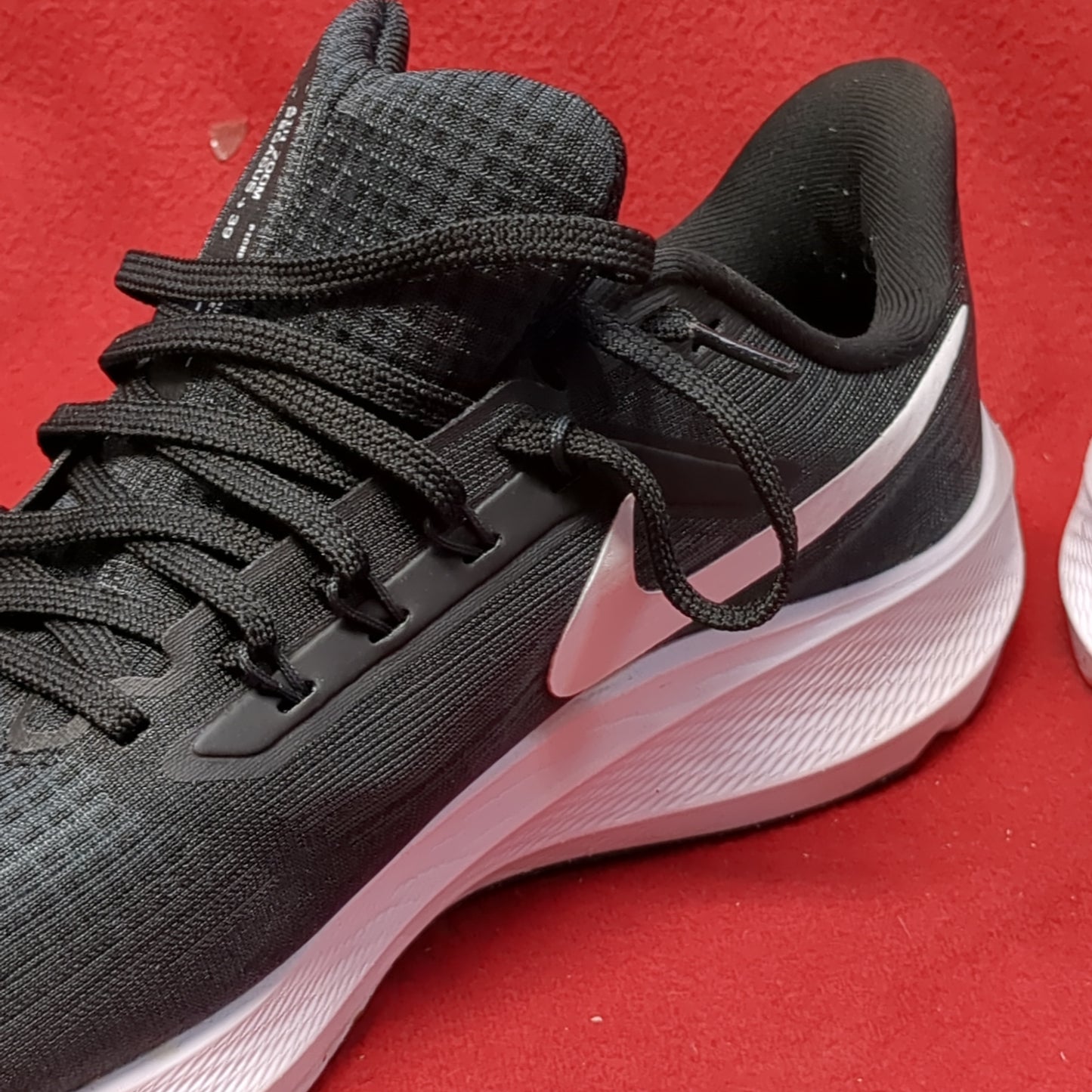 Nike Air Zoom Running Shoes Size 10 (hc08-MAY391)