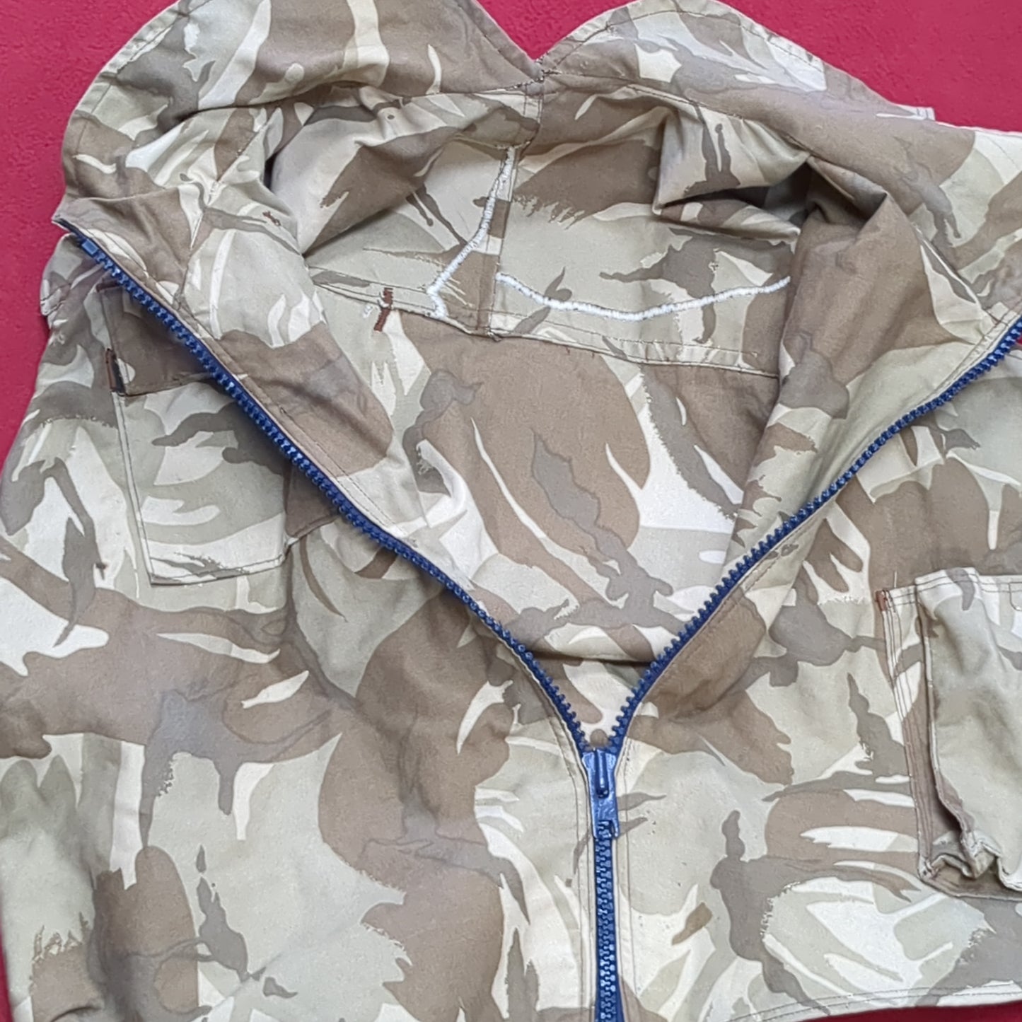 Custom Large/X-Large British Desert Camo Tiger Stripe Vest (31CR- ca6-MAY394)