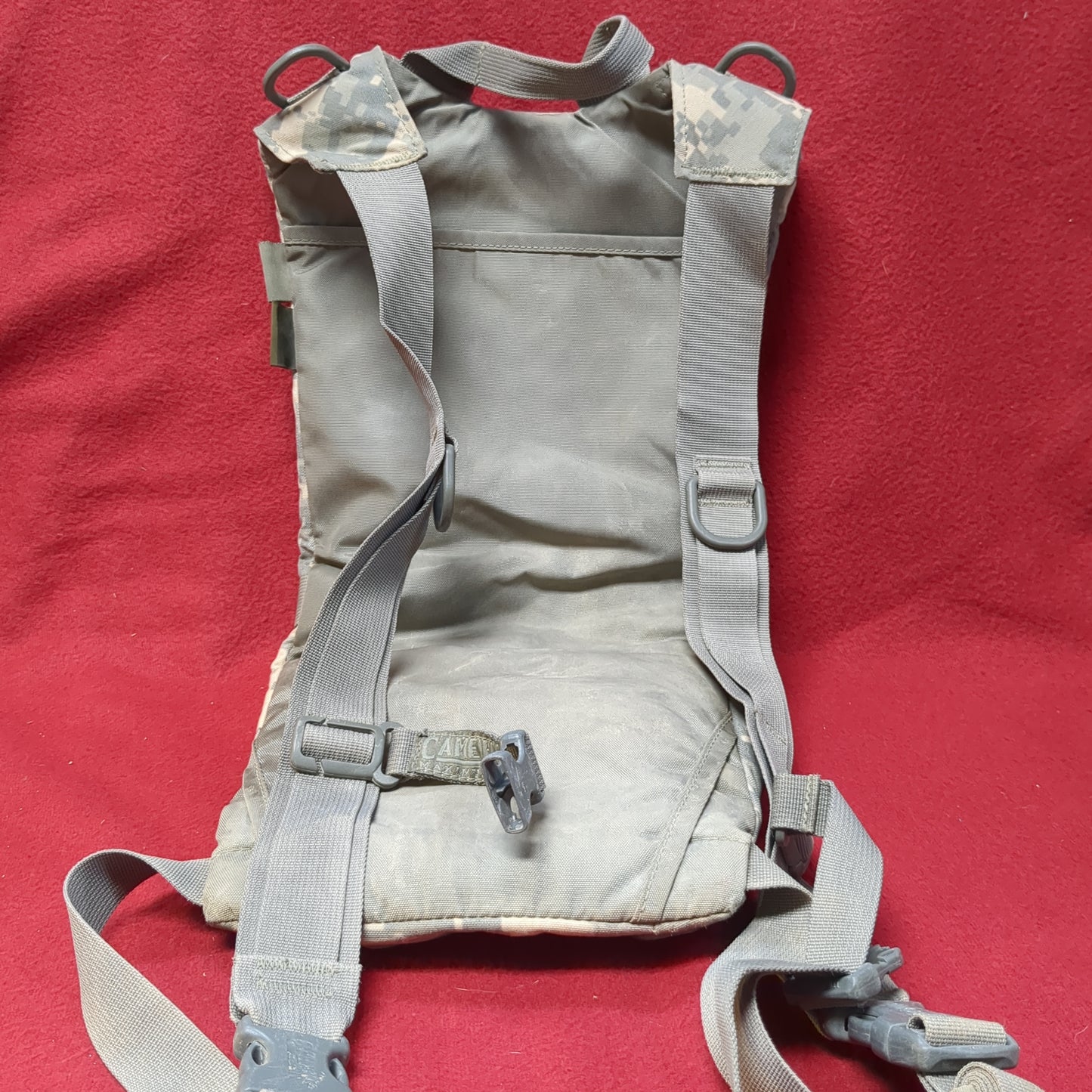Camelback Maximum Gear Hydration carrier Only* ACU/UCP Good condition (db01-JUN95)