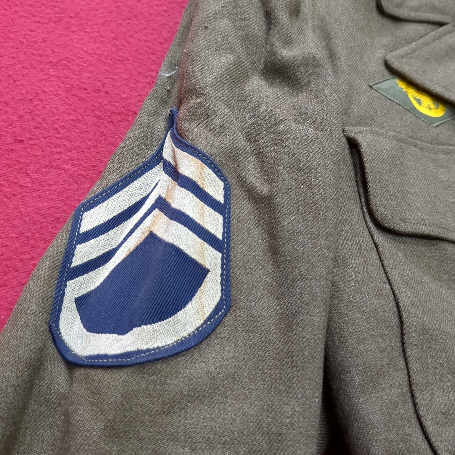 US Army 38R WWII Uniform Jacket Staff Sergeant AA Command (BB08-jun172)