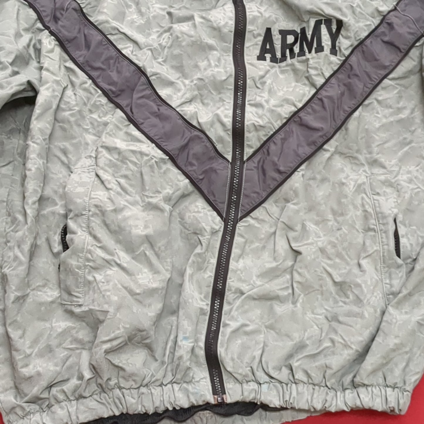 US Army Large Long IPFU PT Jacket Wind Excellent Condition (fb13--JUN173)