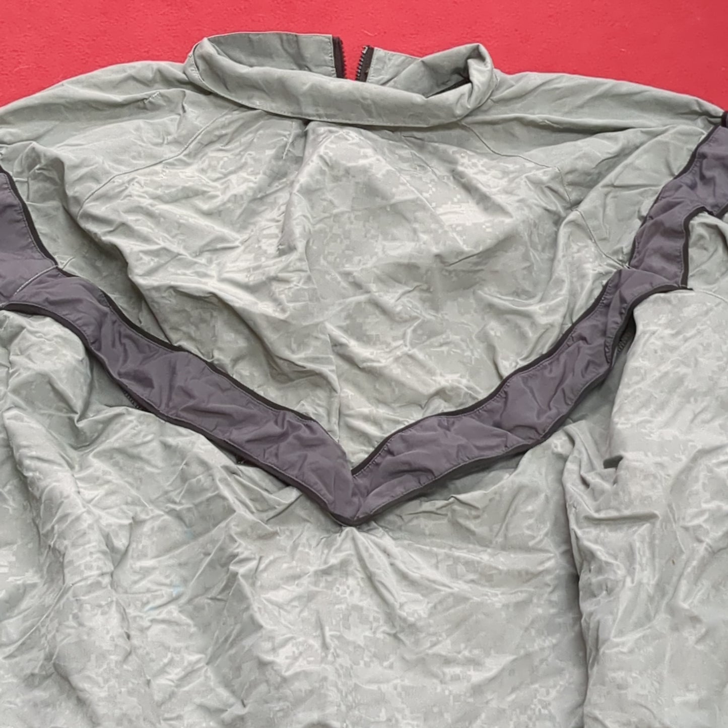 US Army Large Long IPFU PT Jacket Wind Excellent Condition (fb13--JUN173)