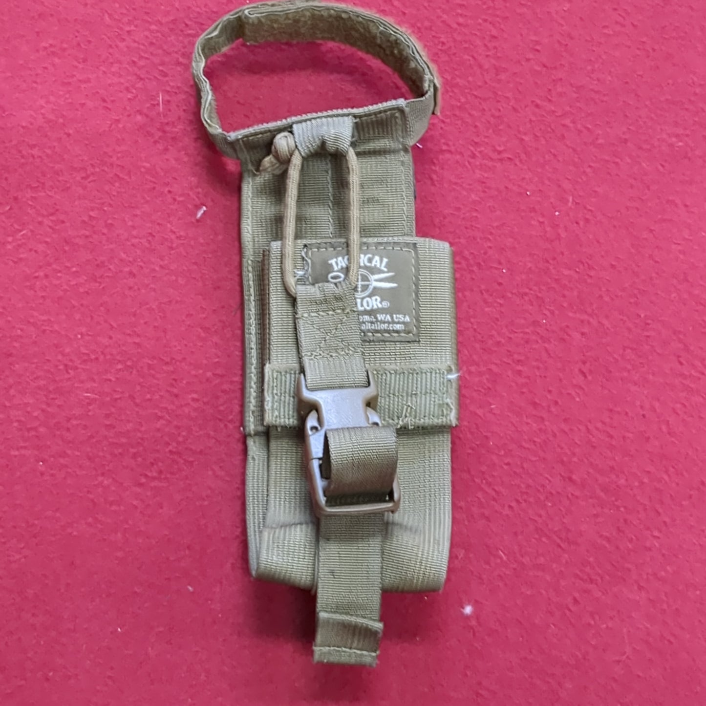 Tactical Tailor Radio Molle Pouch w Malice Clips Coyote (25o- da03-JUL8)