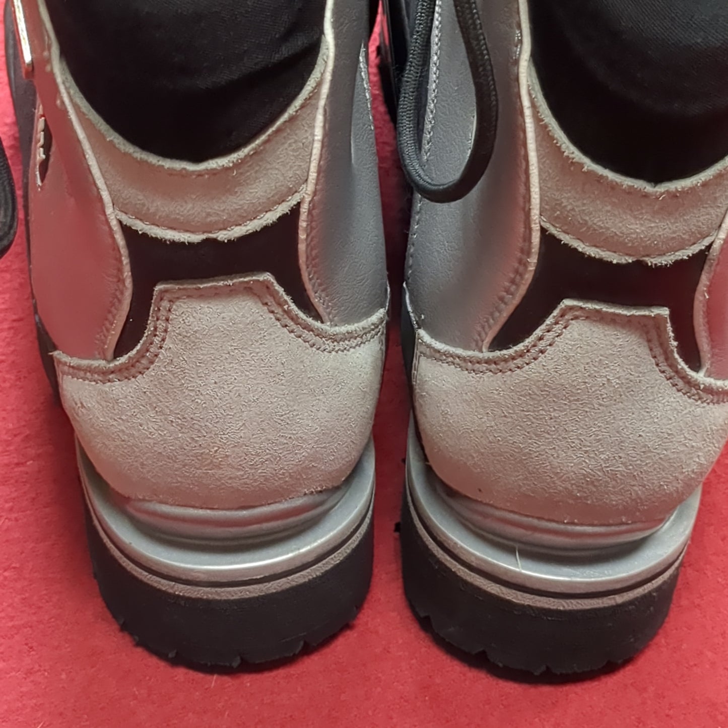 NWT Kayland M11÷ Mountaineering Boots With Primaloft Insulation (BA10-JUL332)