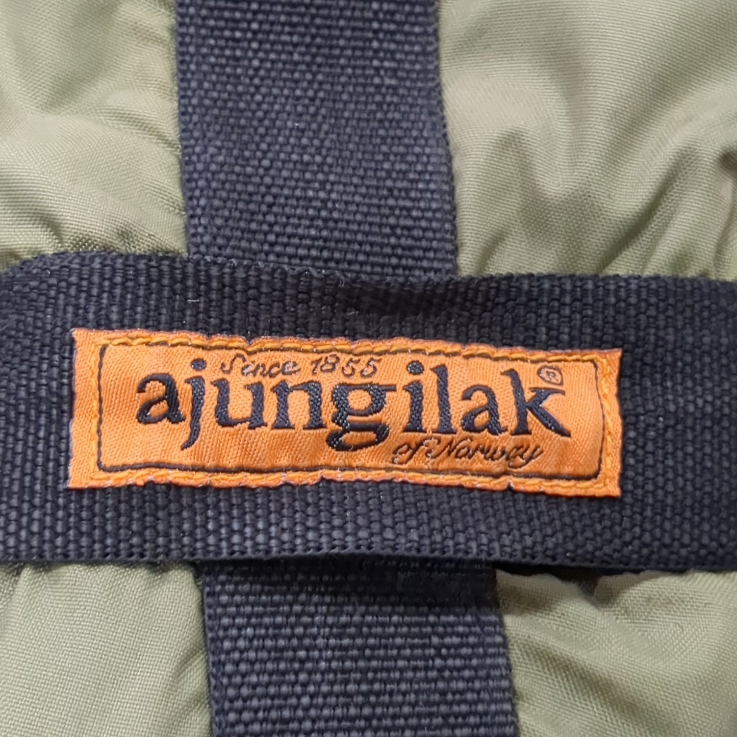 P/O Ajungilak Sleeping Bag Winter OD Green w Stuff Sack (BA05-JUL334)