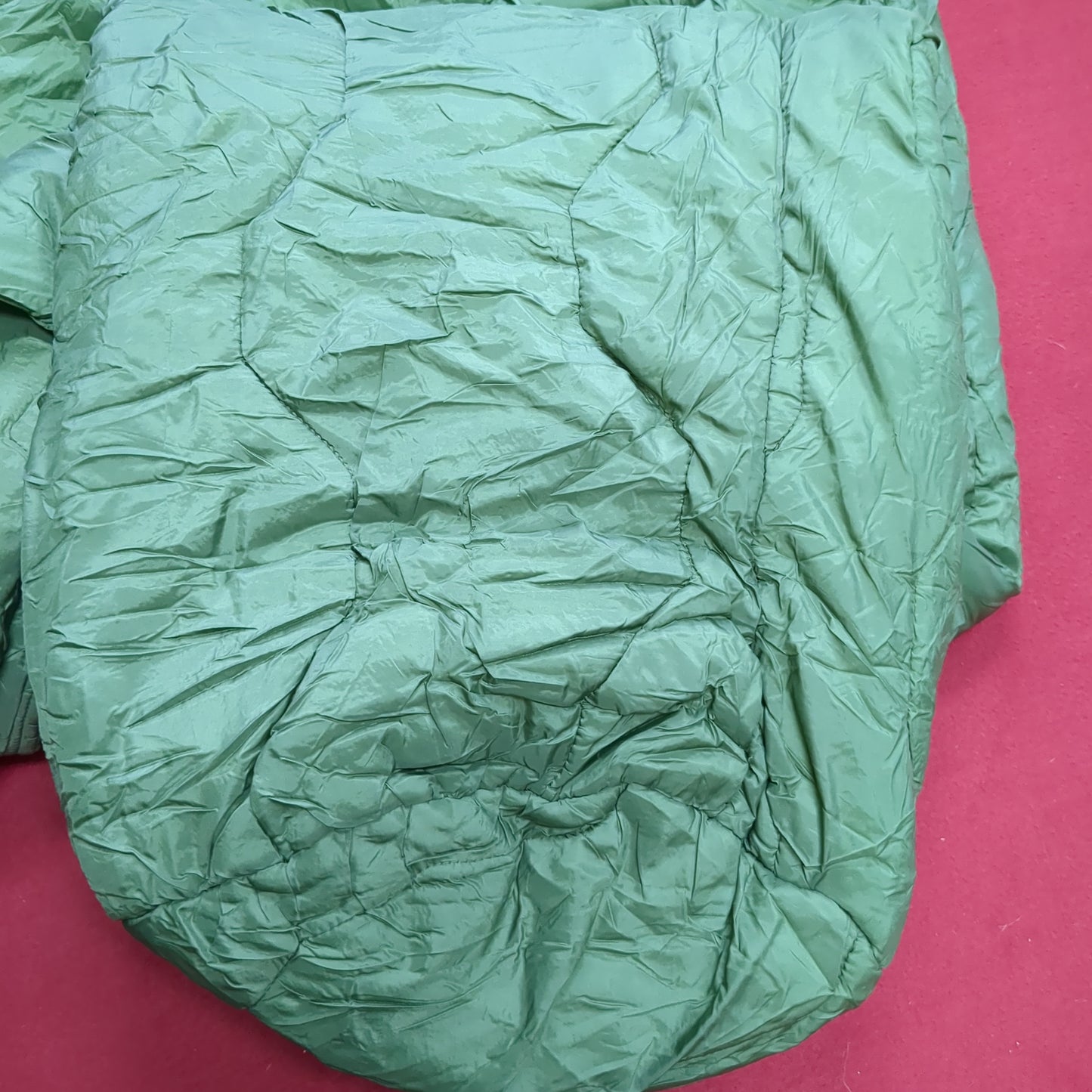 P/O Ajungilak Sleeping Bag Winter OD Green w Stuff Sack (BA05-JUL334)