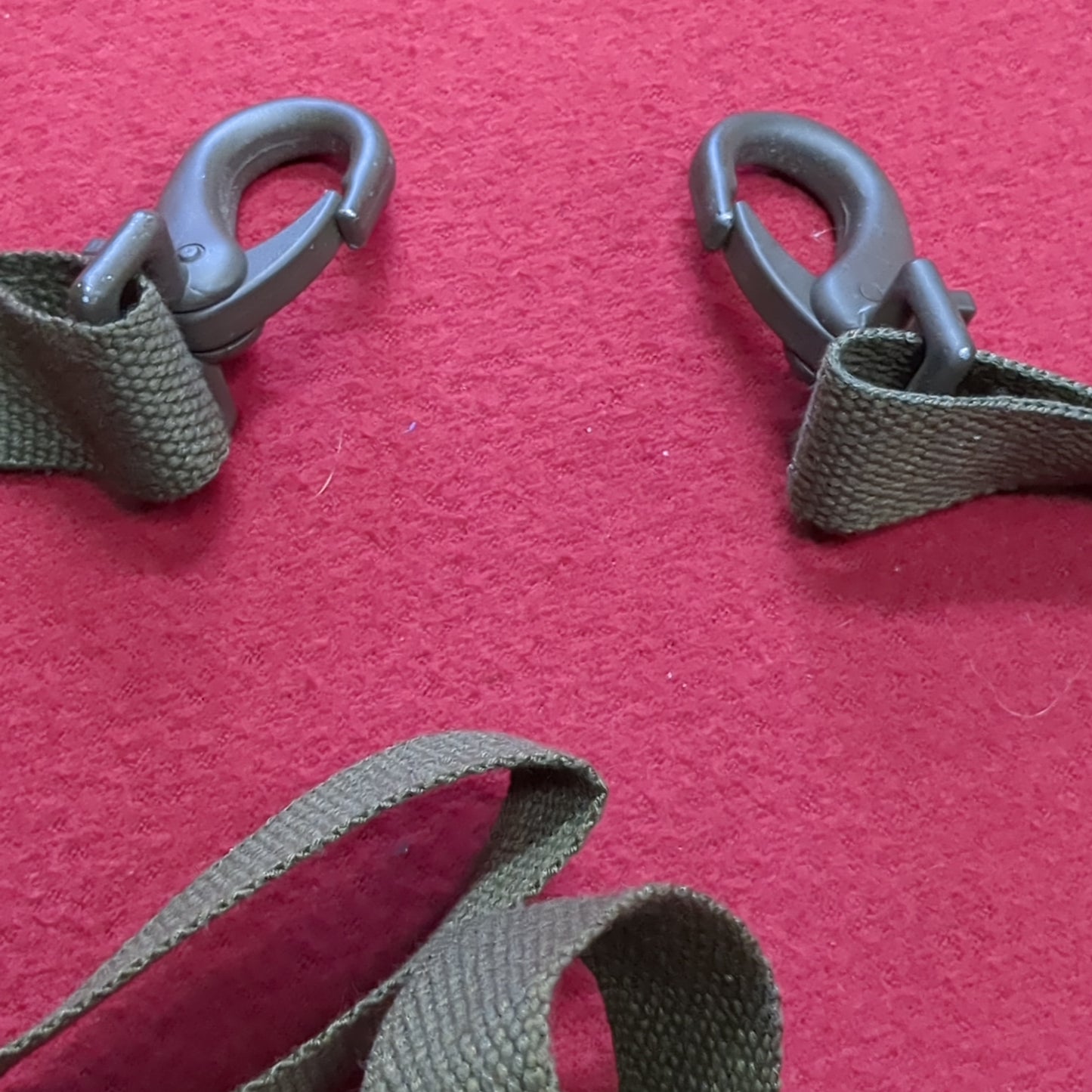 VINTAGE US Army Marking Flags in Tube Case Straps Unused New (BA01-JUL350)