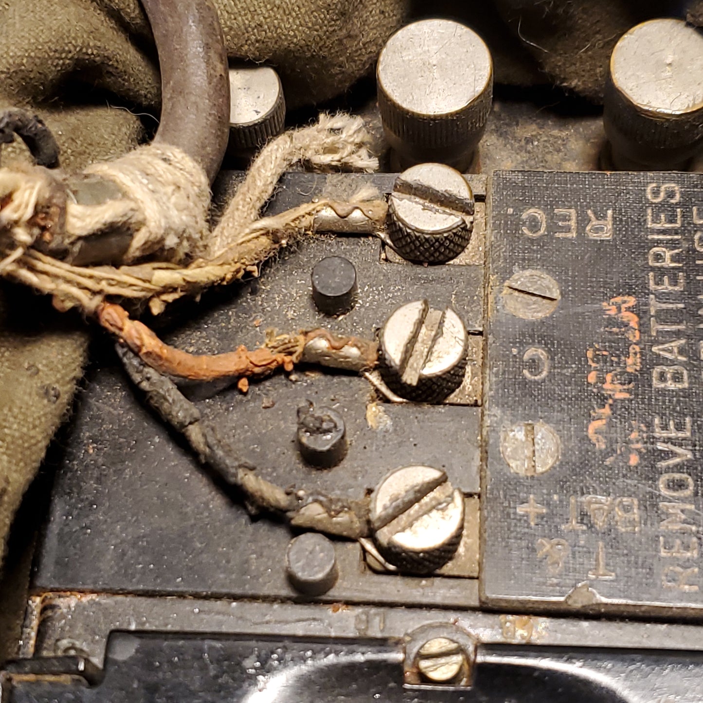 Vietnam Era Telephone Set TS-9-AJ w/ Case CY-1181/TT Vintage (16S (ab07-r)