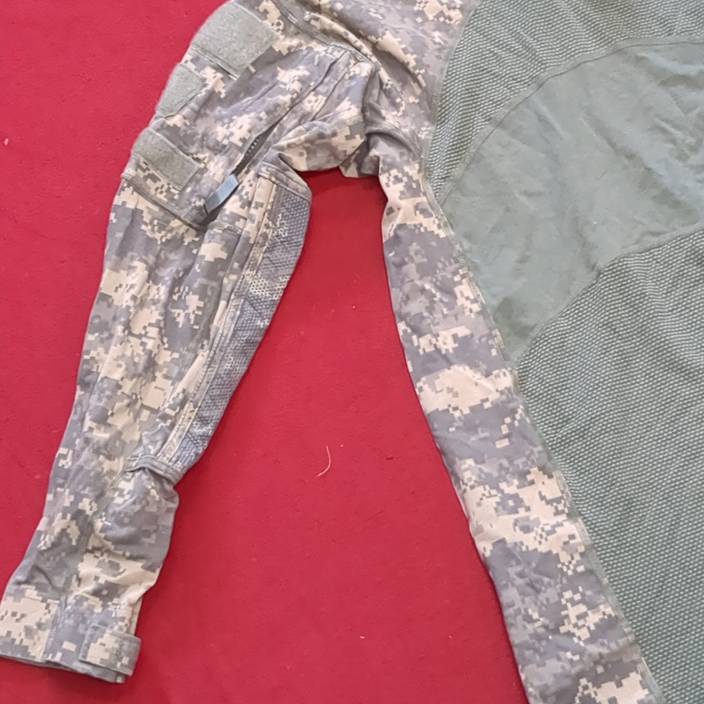 ACU Combat Shirt Massif Medium (aa16-58)