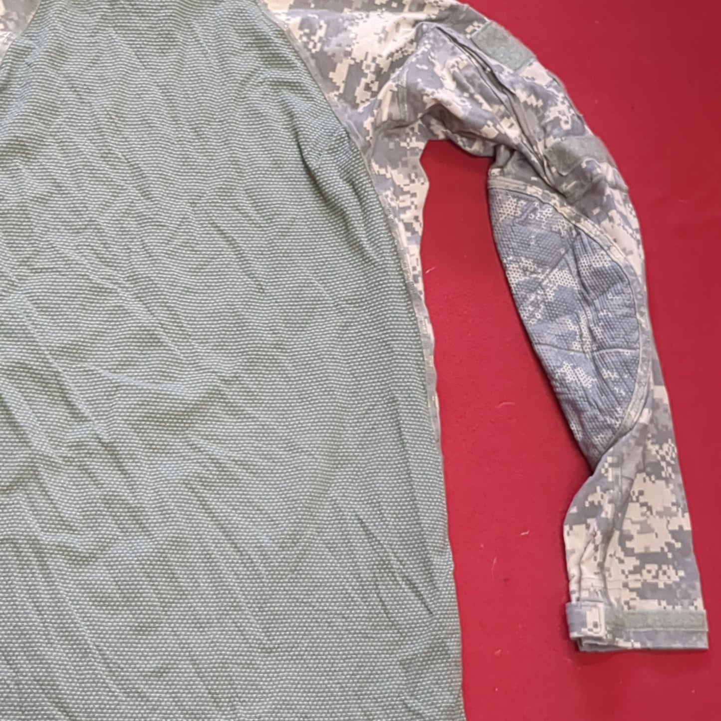 ACU Combat Shirt Massif Medium (aa16-58)