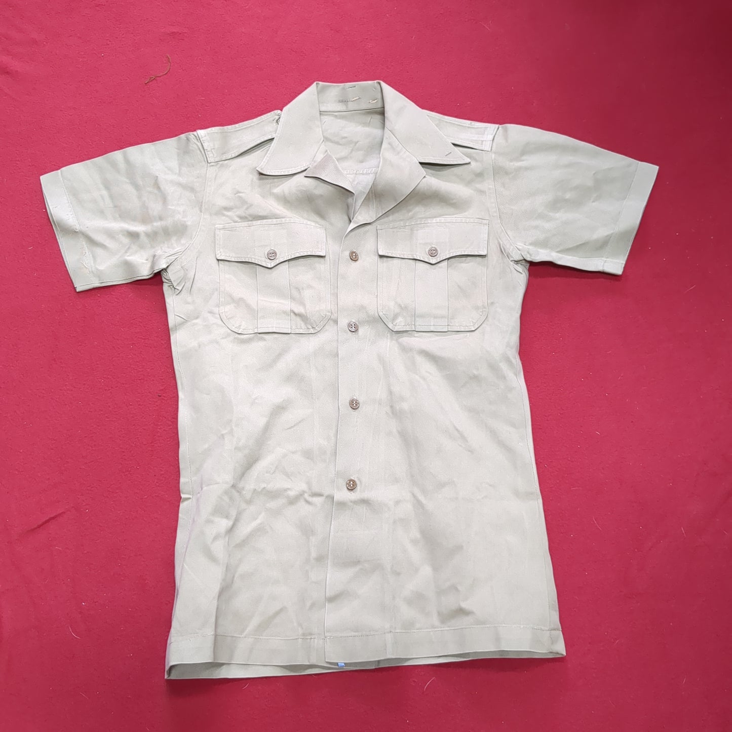 Vintage Vietnam Era US Army Men's Small Tan 445 Short-Sleeve Shirt Good Condition (aa15-AUG80)