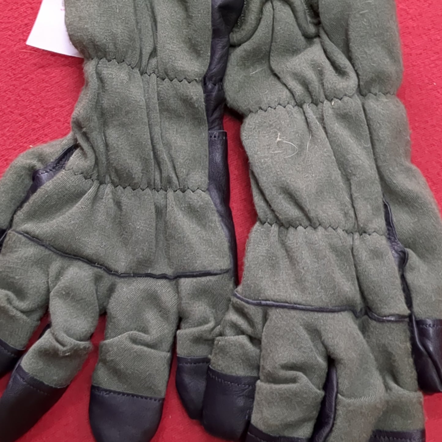 Men's Large (10) HAU-15/P Flyer's Intermediate Cold Weather Gloves (j23- (ab14-MH178)