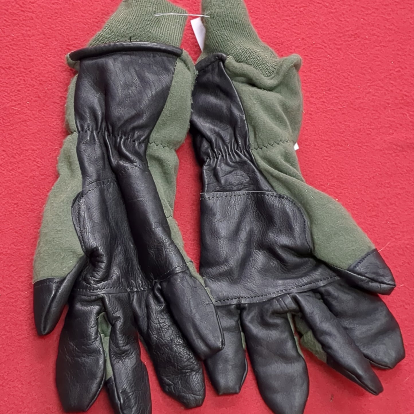 Men's Large (10) HAU-15/P Flyer's Intermediate Cold Weather Gloves (j23- (ab14-MH178)
