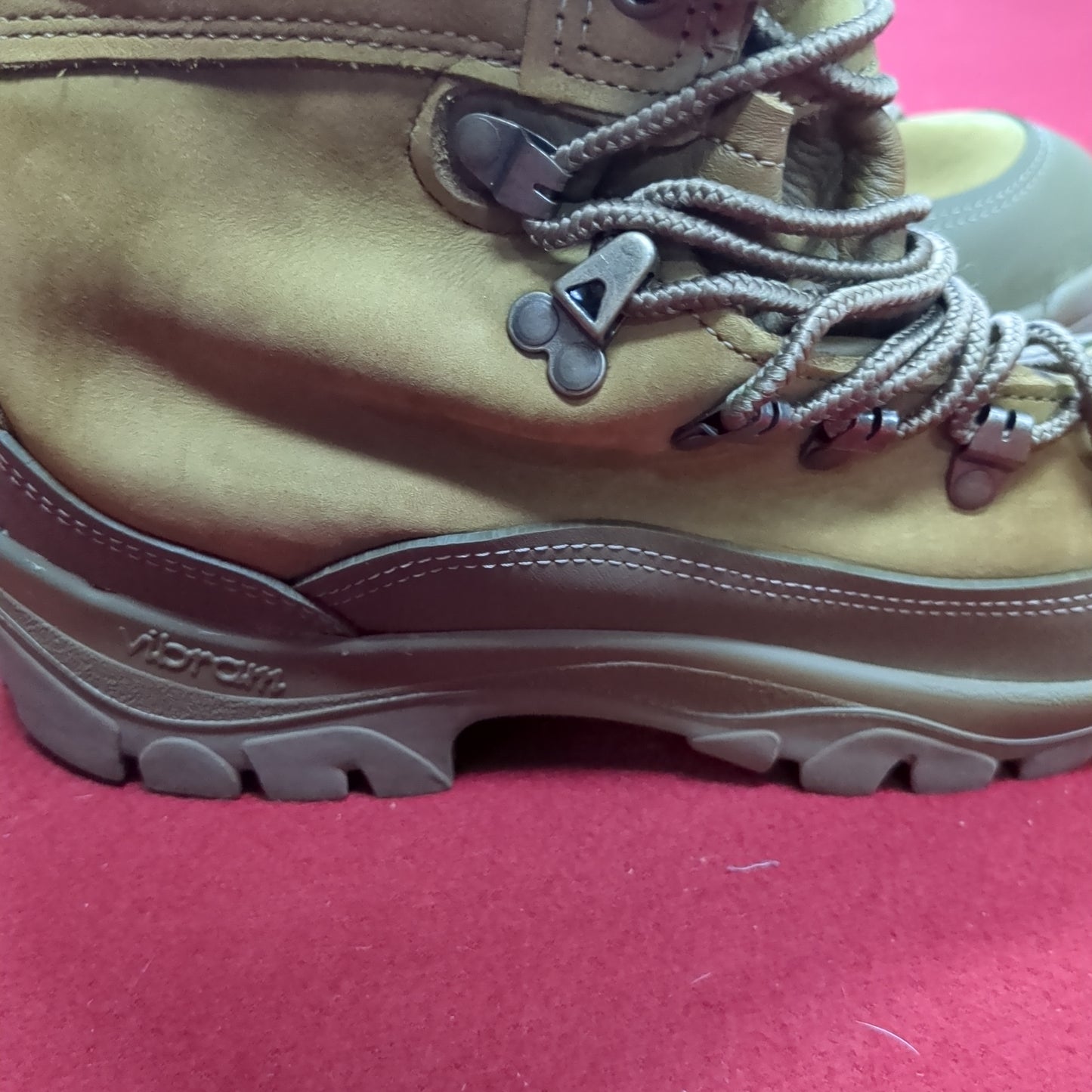 USGI Belleville 7.5 Regular MCB 950 Deployment Goretex GTX Combat Hiking Boots (14g 39cr- cb12-AUG97)