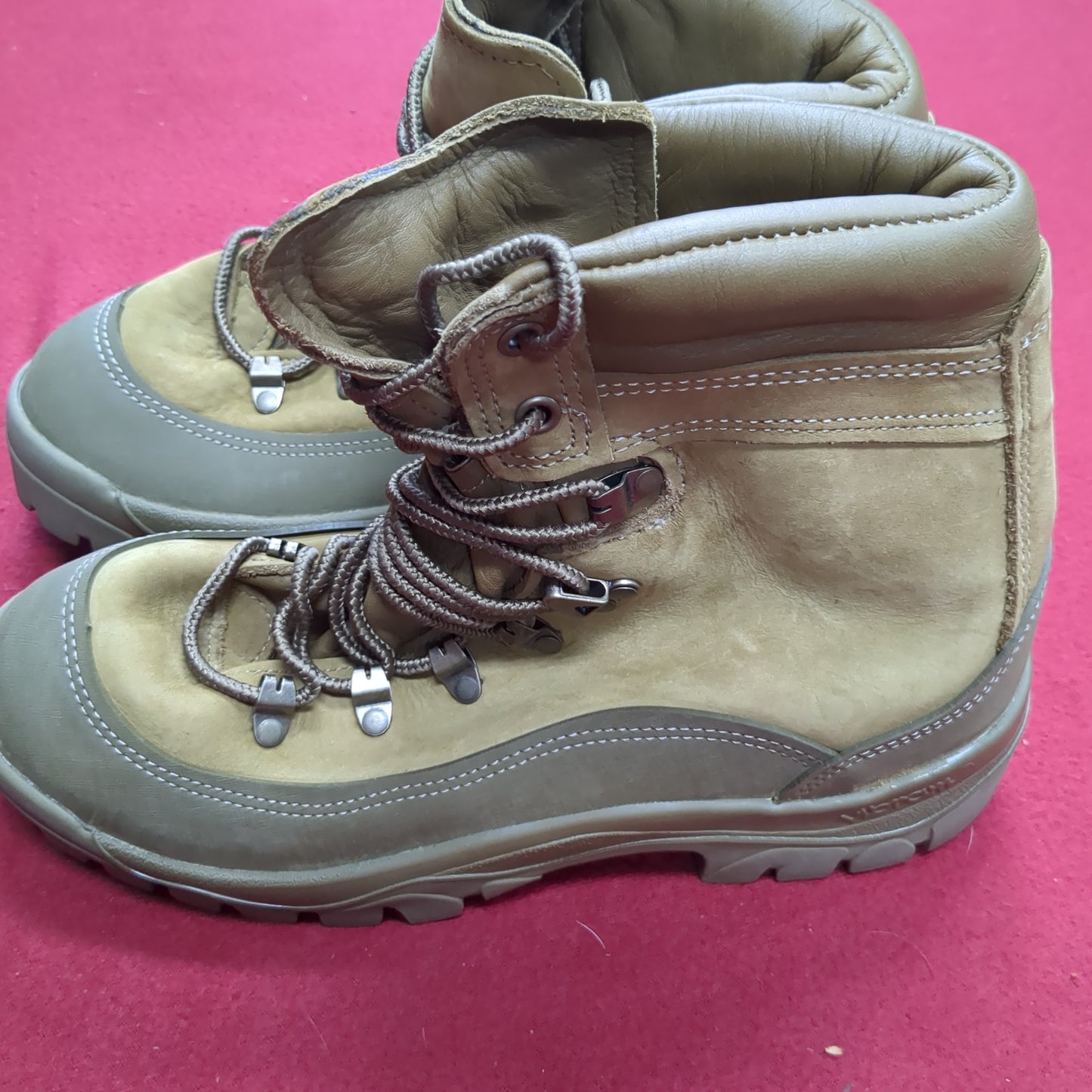 USGI Belleville 7.5 Regular MCB 950 Deployment Goretex GTX Combat Hiking Boots (14g 39cr- cb12-AUG97)
