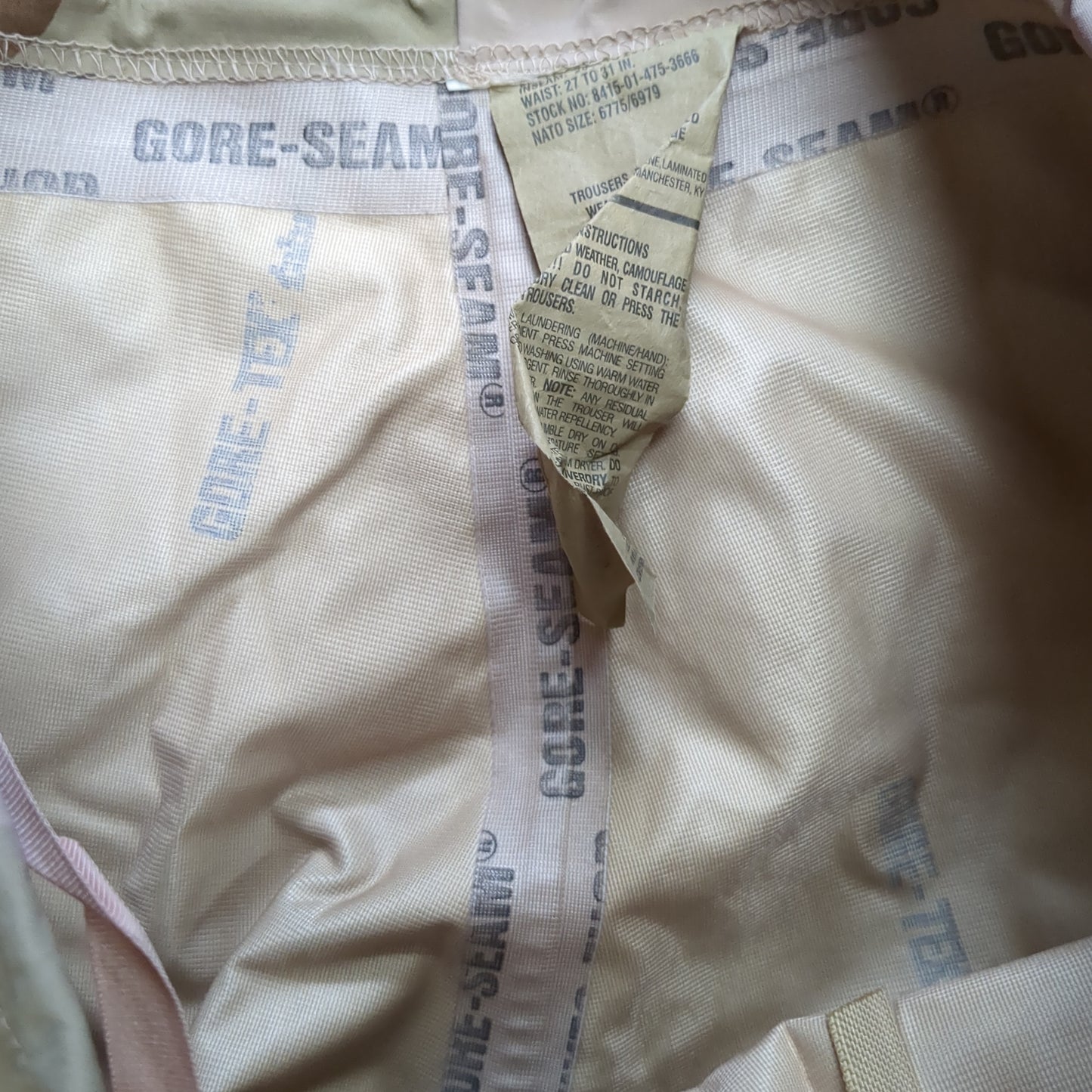 NOS US Army Small Short DCU Extended Cold Weather Camouflage Pants Trousers W/ Gore-Seam (aa15-AUG103)