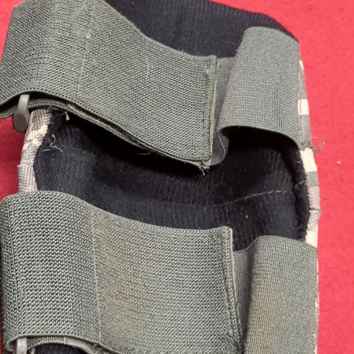 US Military Issue ACU Digital Elbow Pads (aa06-15)