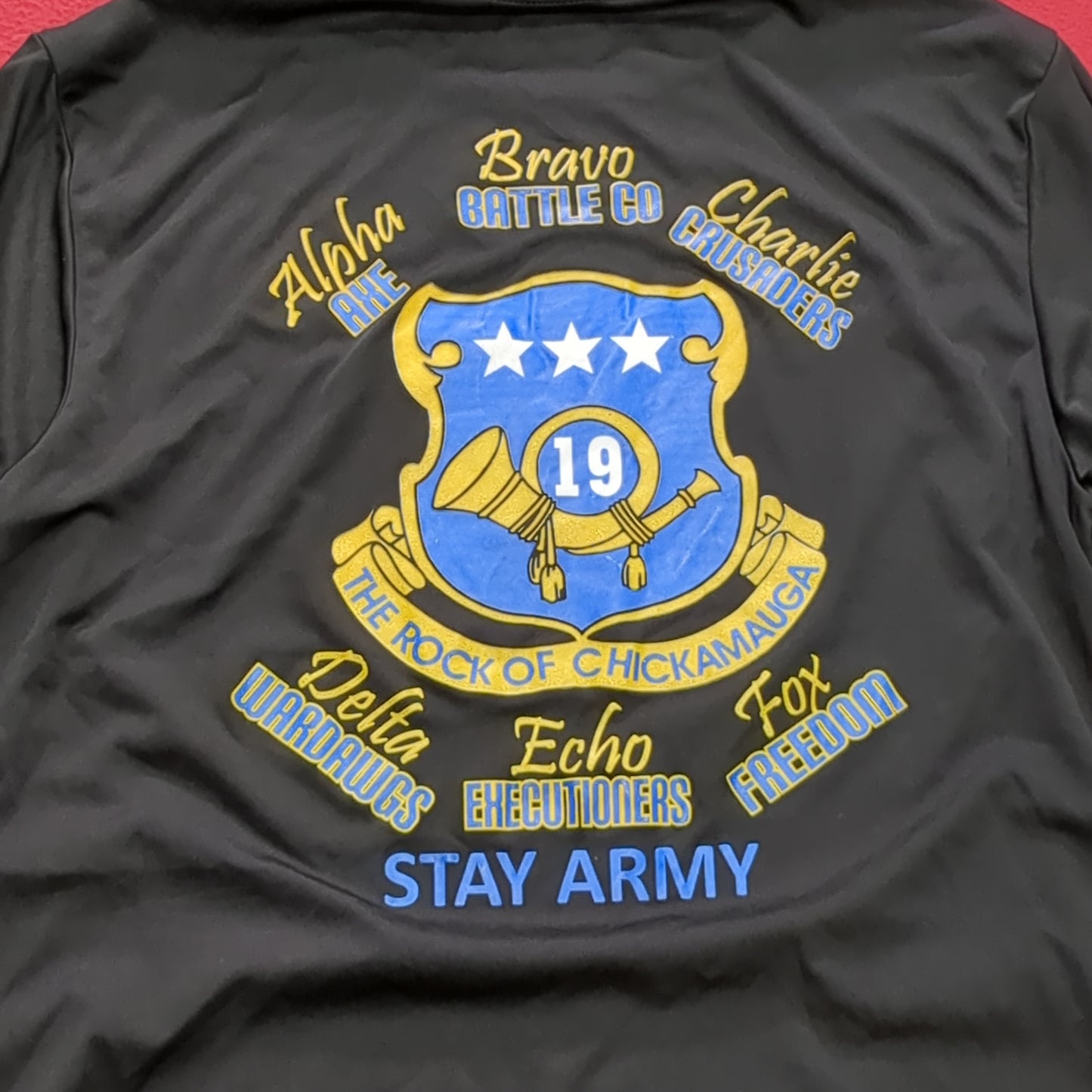 US Army Large Black Rock Force T-Shirt Excellent Condition (fb10-AUG202)