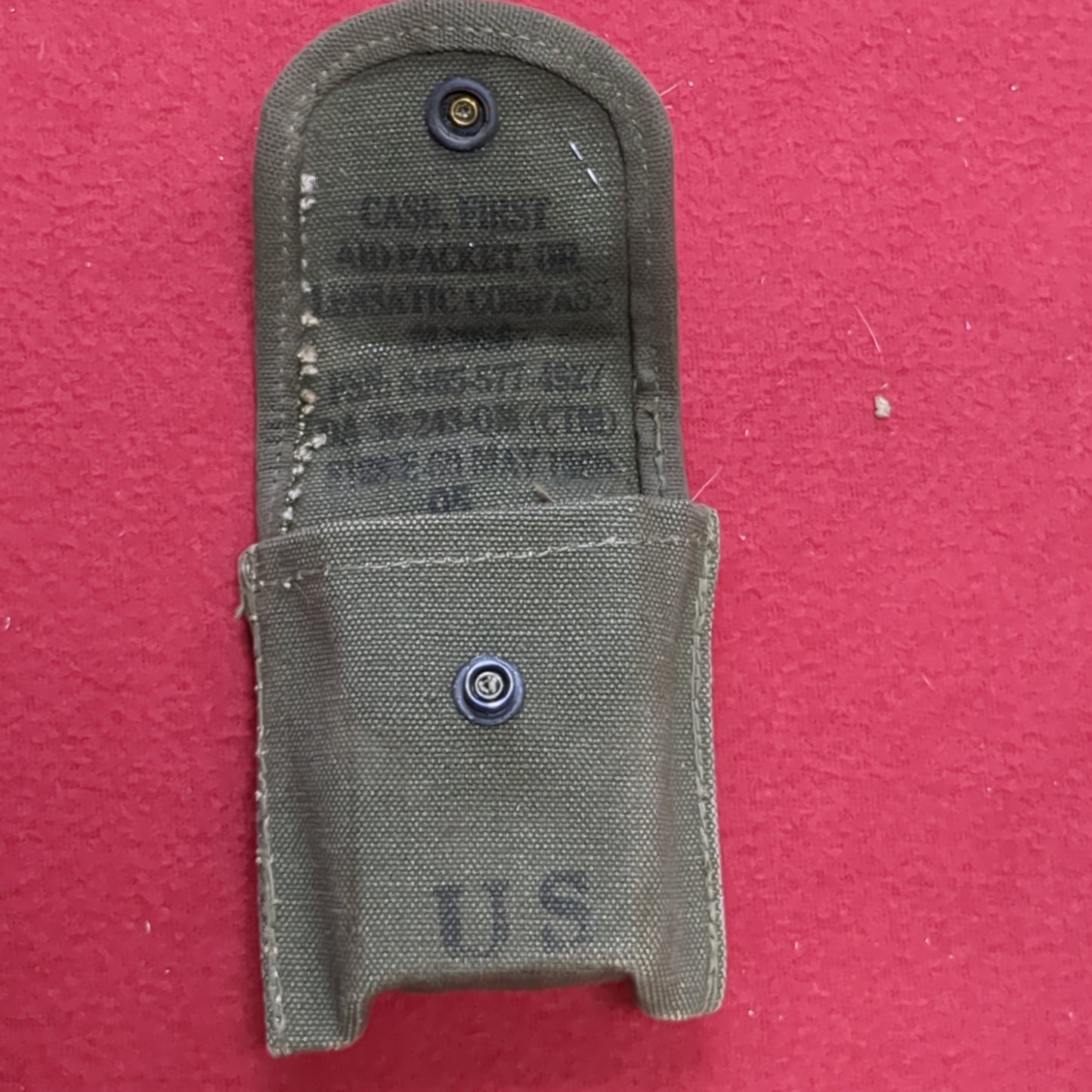 M-1956 First Aid Dressing Compass Case 4927 Vintage (16S (ab07-b)