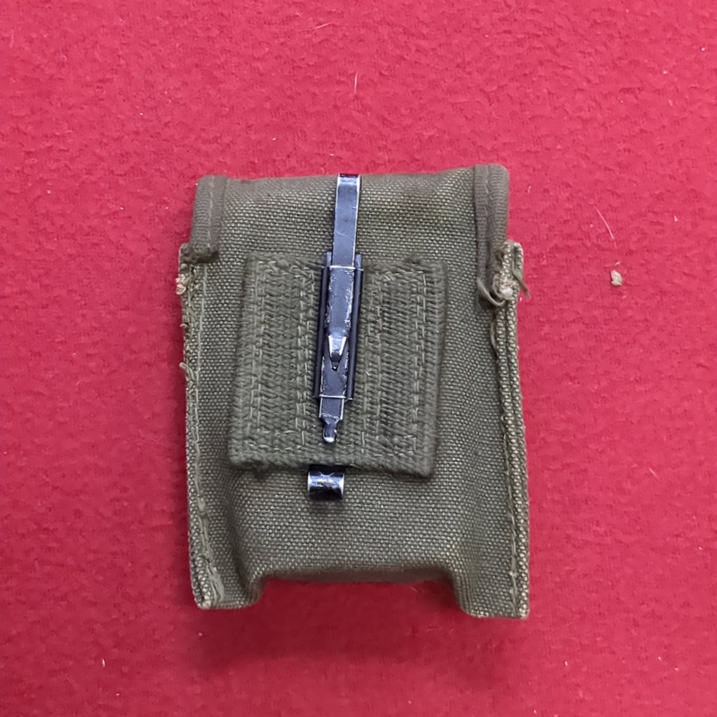 M-1956 First Aid Dressing Compass Case 4927 Vintage (16S (ab07-b)