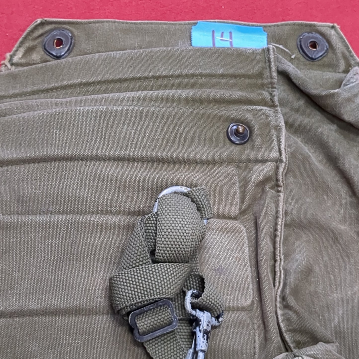 VINTAGE US Army M17 Gas Mask Bag (34CR CBRN4 ac03-14)