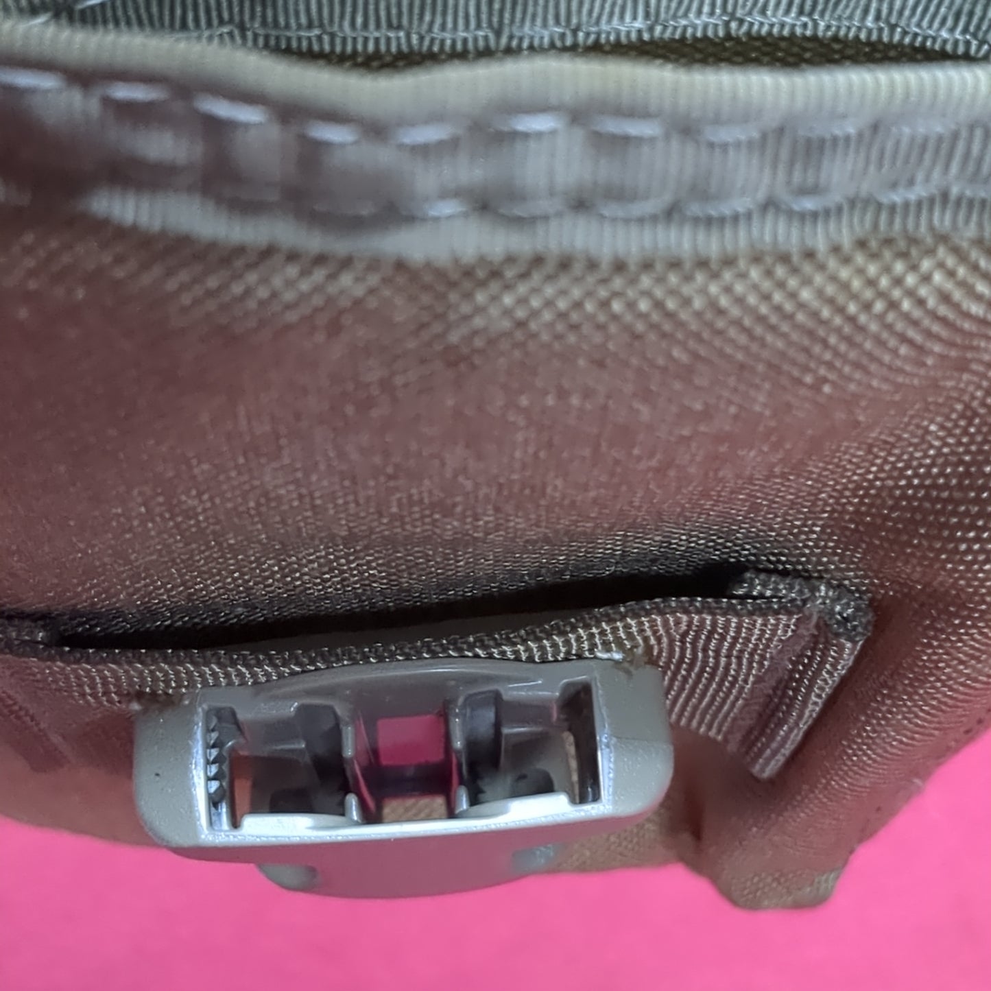 NEW (no tag) Coyote Canvas Molle Magazine Pouch (31CR ca6-49)