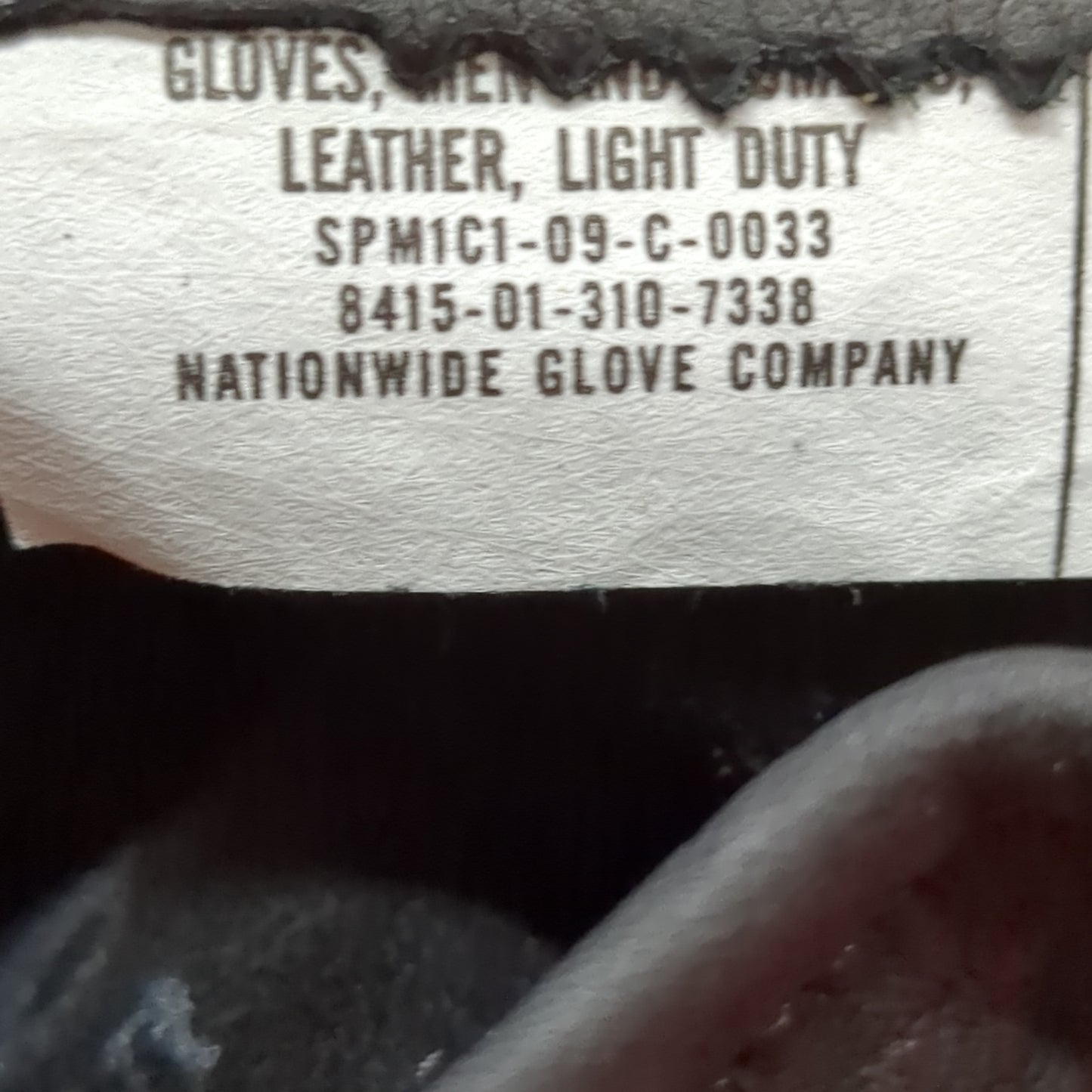 Pair of Black Leather Cold/Wet Weather Gloves Size 5 (cb03-AUG252)