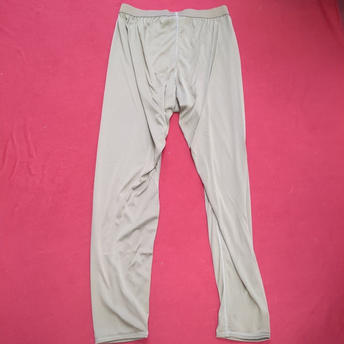 NWT US Army Coyote Medium Regular Silks Gen III Level 1 Cold Weather Pants Bottom (fa07-AUG357)
