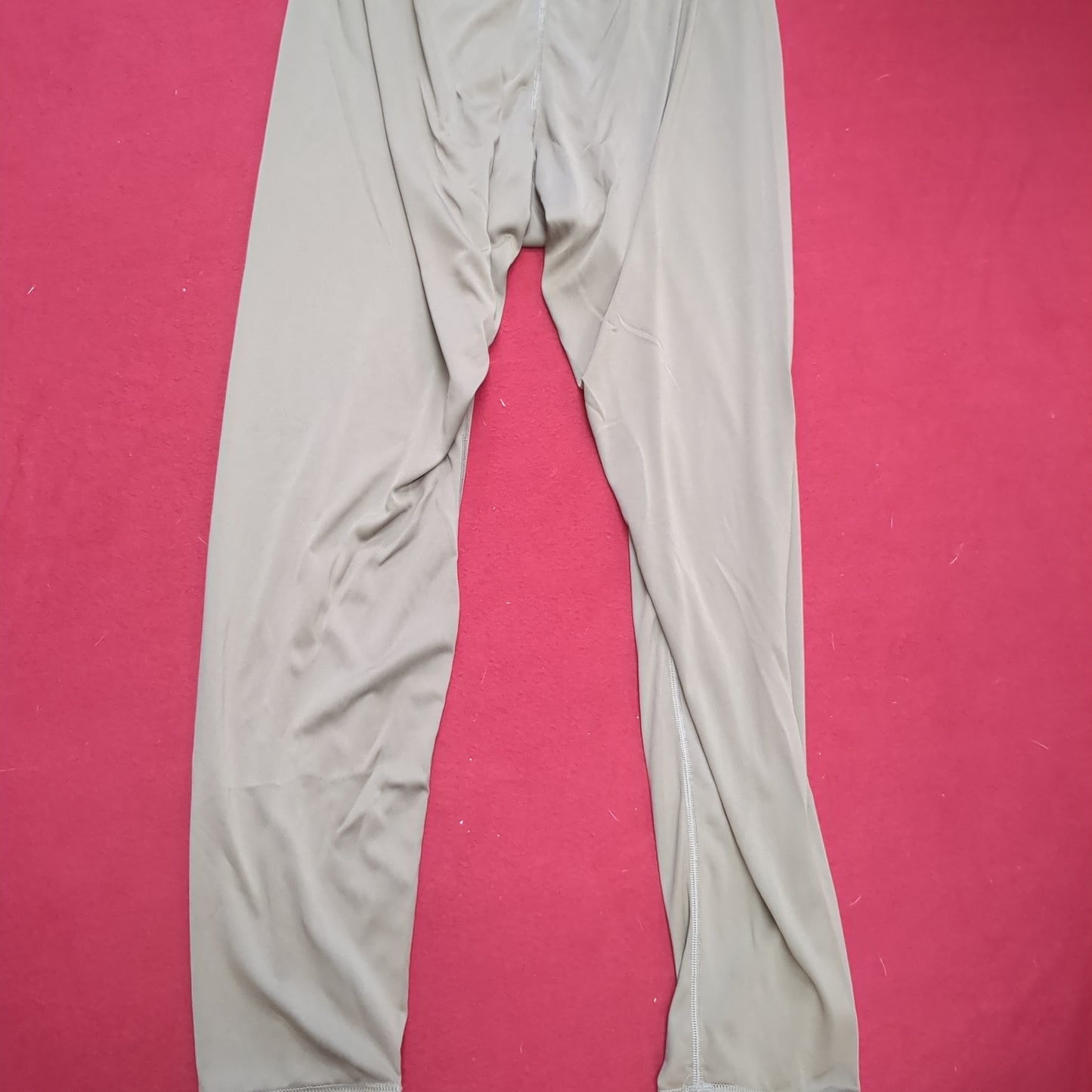 NWT US Army Coyote Medium Regular Silks Gen III Level 1 Cold Weather Pants Bottom (fa07-AUG357)