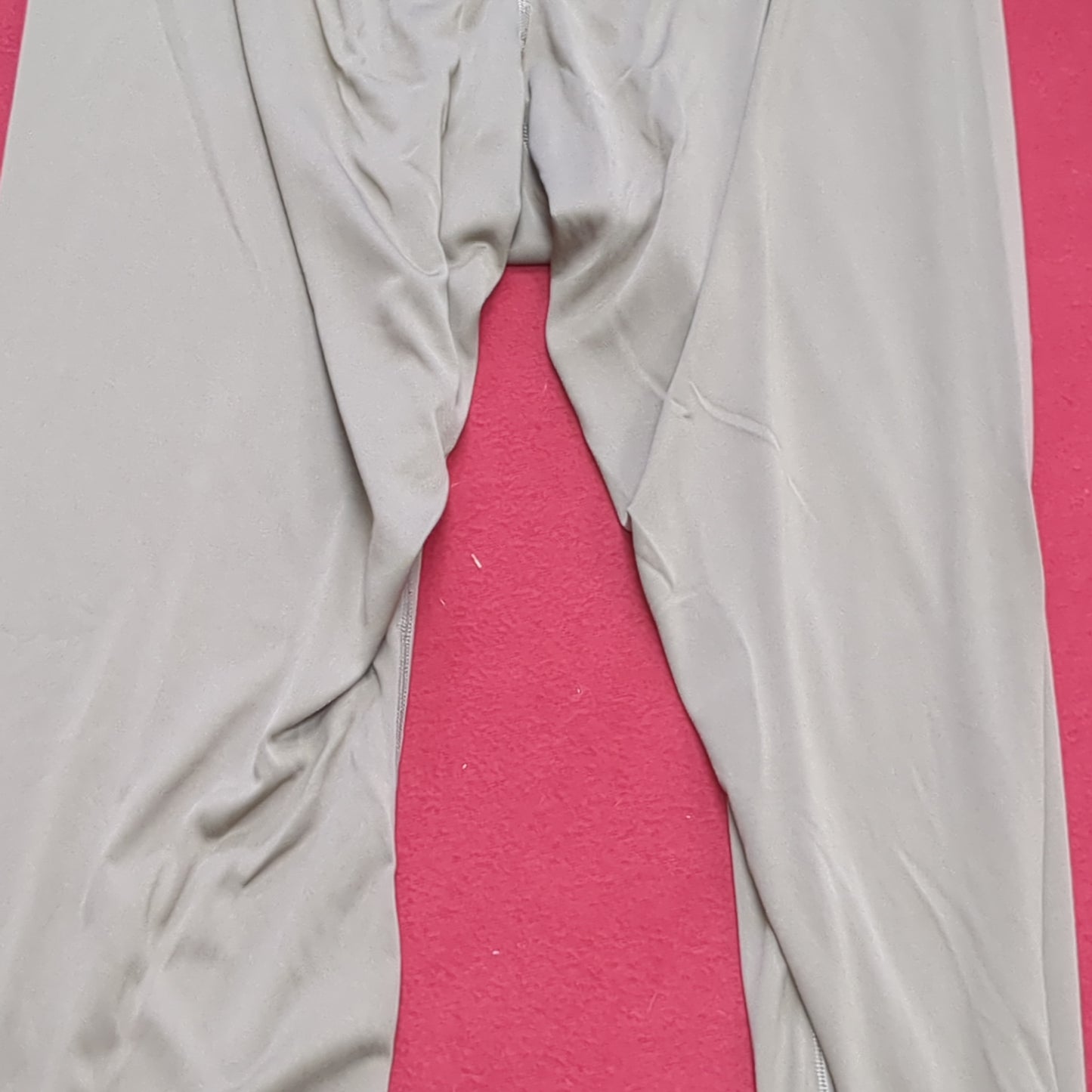NWT US Army Coyote Medium Regular Silks Gen III Level 1 Cold Weather Pants Bottom (fa07-AUG357)