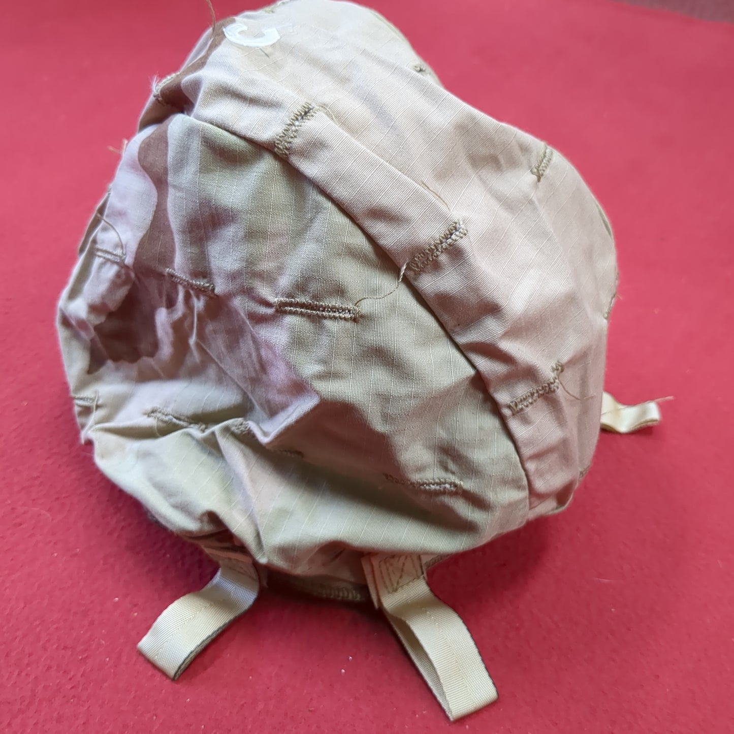 US Army Parachutist Helmet Cover XSmall/Small DCU Desert Pattern (11cc ca12-07)