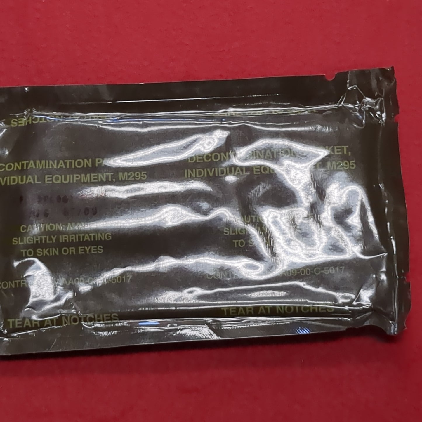 US Army M295 Individual Equipment Decontamination Packet (11cc ca12-10)