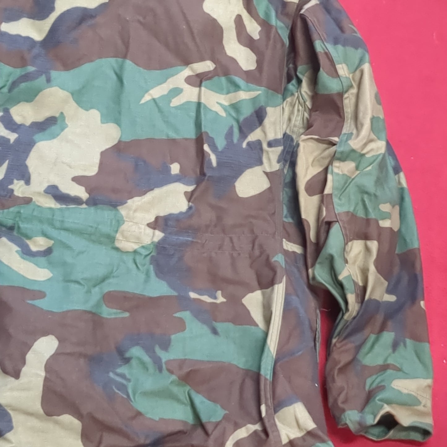Vintage US Army BDU Woodland MEDIUM LONG Cold Weather Field Jacket (01n dc01-3)