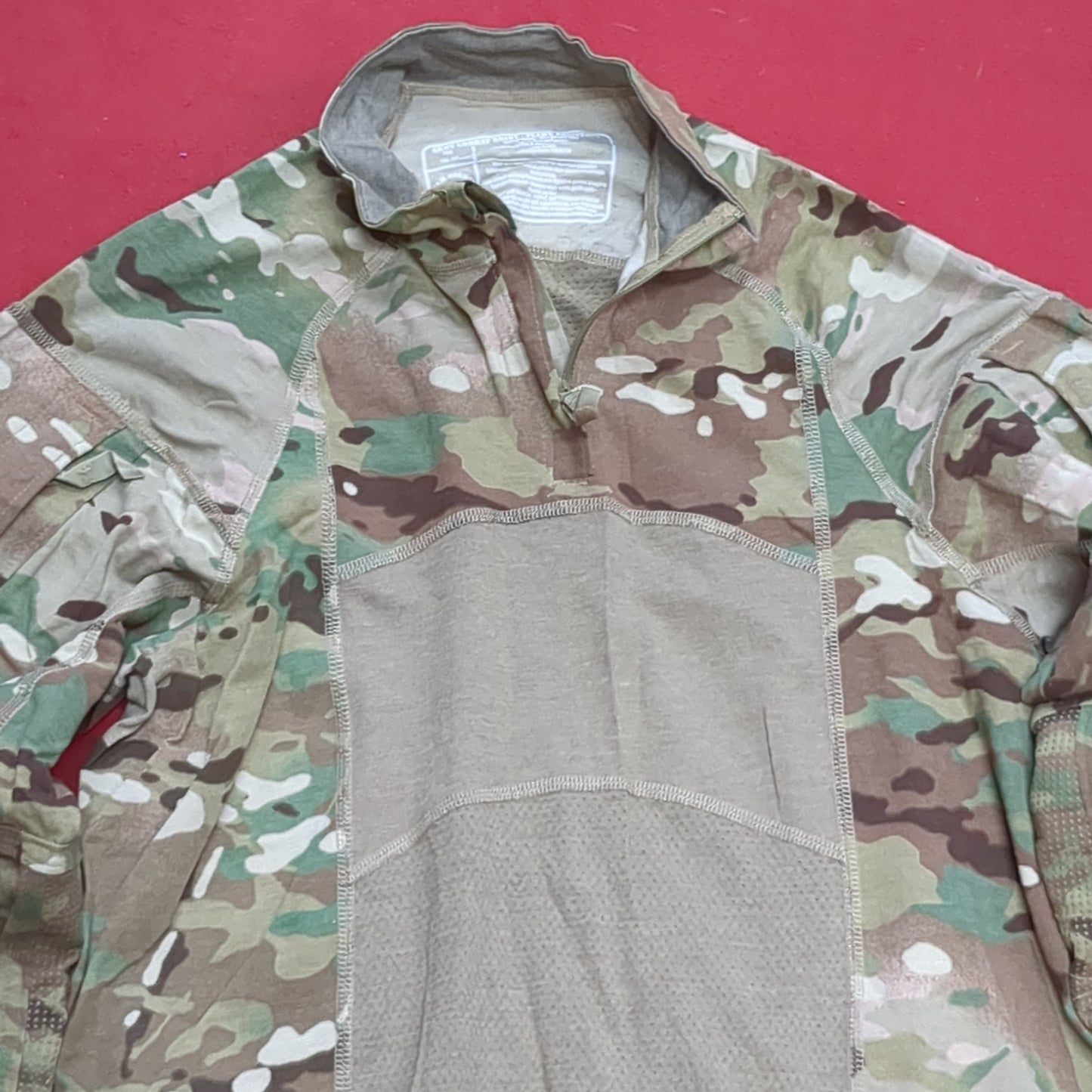 NWOT US Army Deployment MEDIUM 1/4 Quarter Zip OCP Multicam Frac Combat Top (cso- fa10-GUA13)