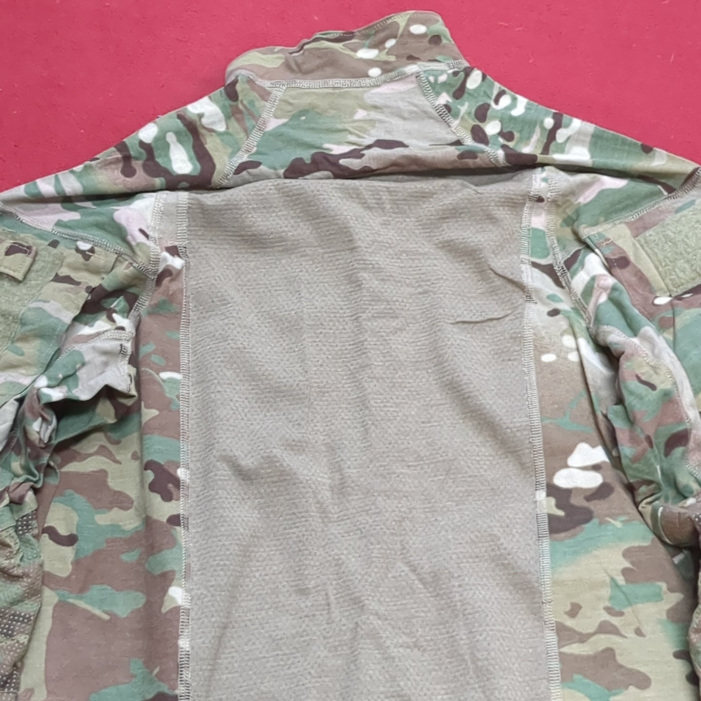 NWOT US Army Deployment MEDIUM 1/4 Quarter Zip OCP Multicam Frac Combat Top (cso- fa10-GUA13)