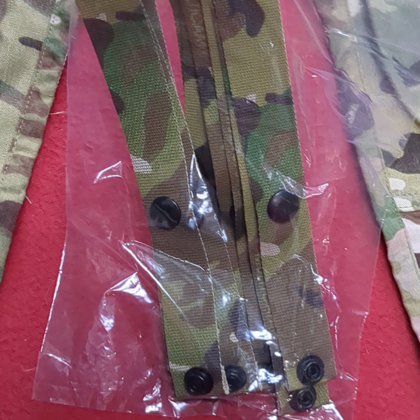 NEW - CRYE Ghillie Pants Small Regular APR-GP4-02-SMR OCP Multicam (db07-25feb20)