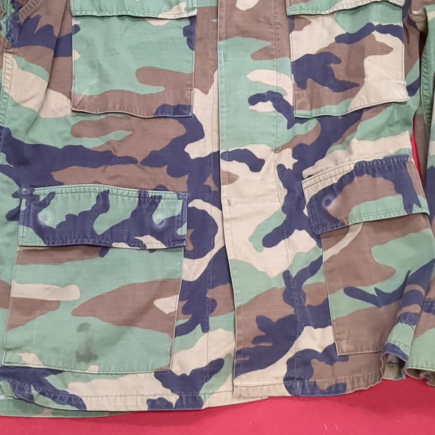 US Army MEDIUM SHORT Uniform Top BDU WOODLAND Pattern Good Condition (14o db4-31)