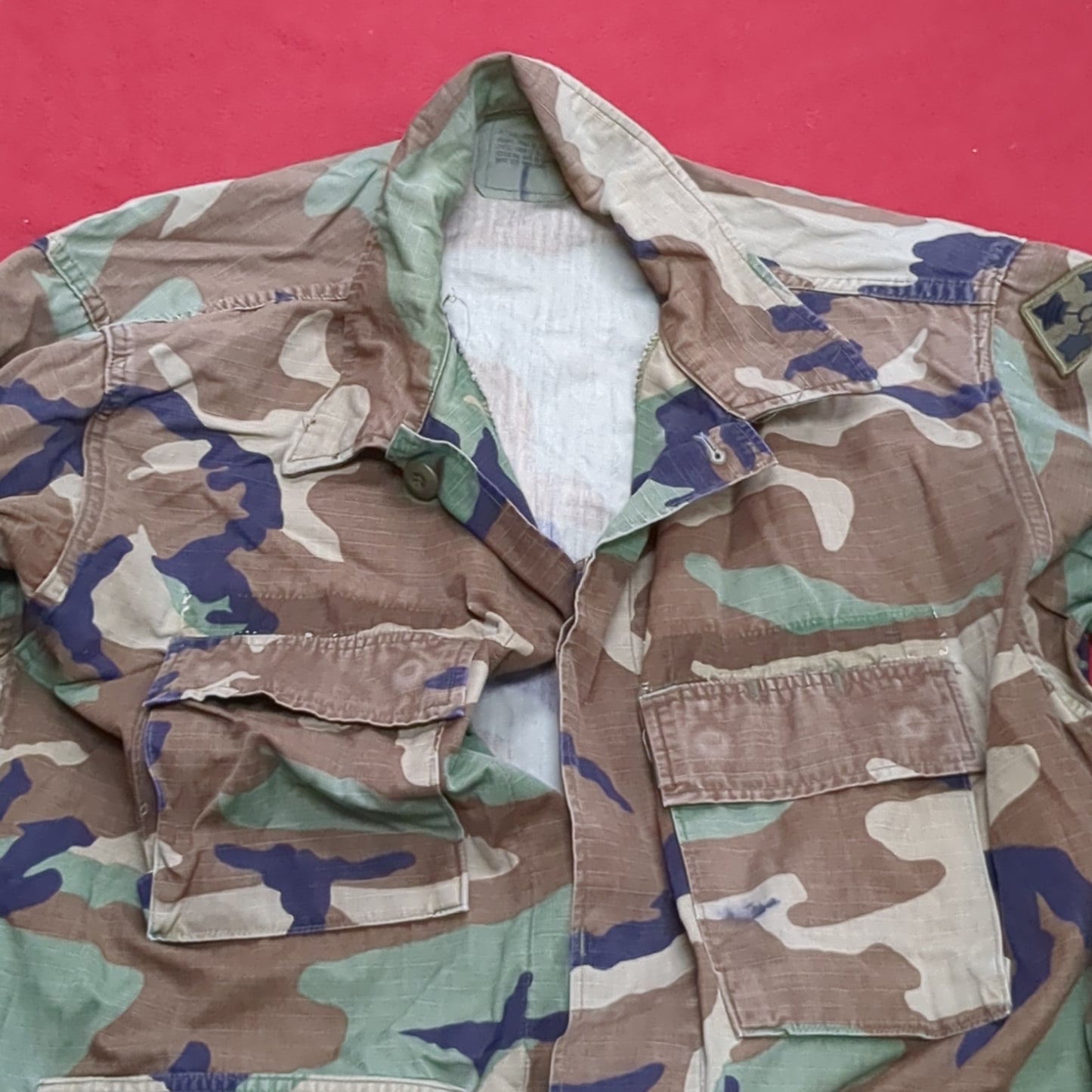 US Army MEDIUM SHORT Uniform Top BDU WOODLAND Pattern Good Condition (14o db4-35)
