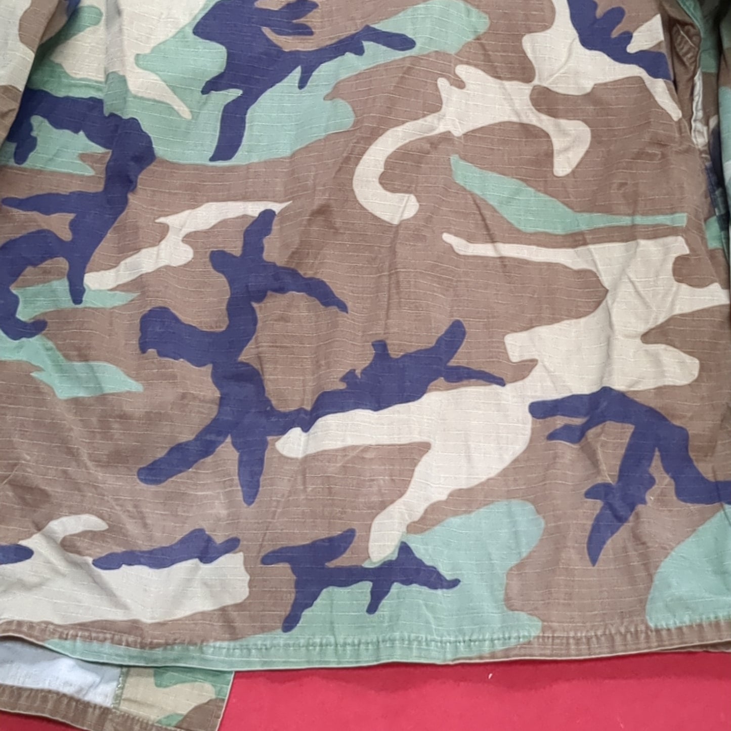 US Army MEDIUM SHORT Uniform Top BDU WOODLAND Pattern Good Condition (14o db4-35)